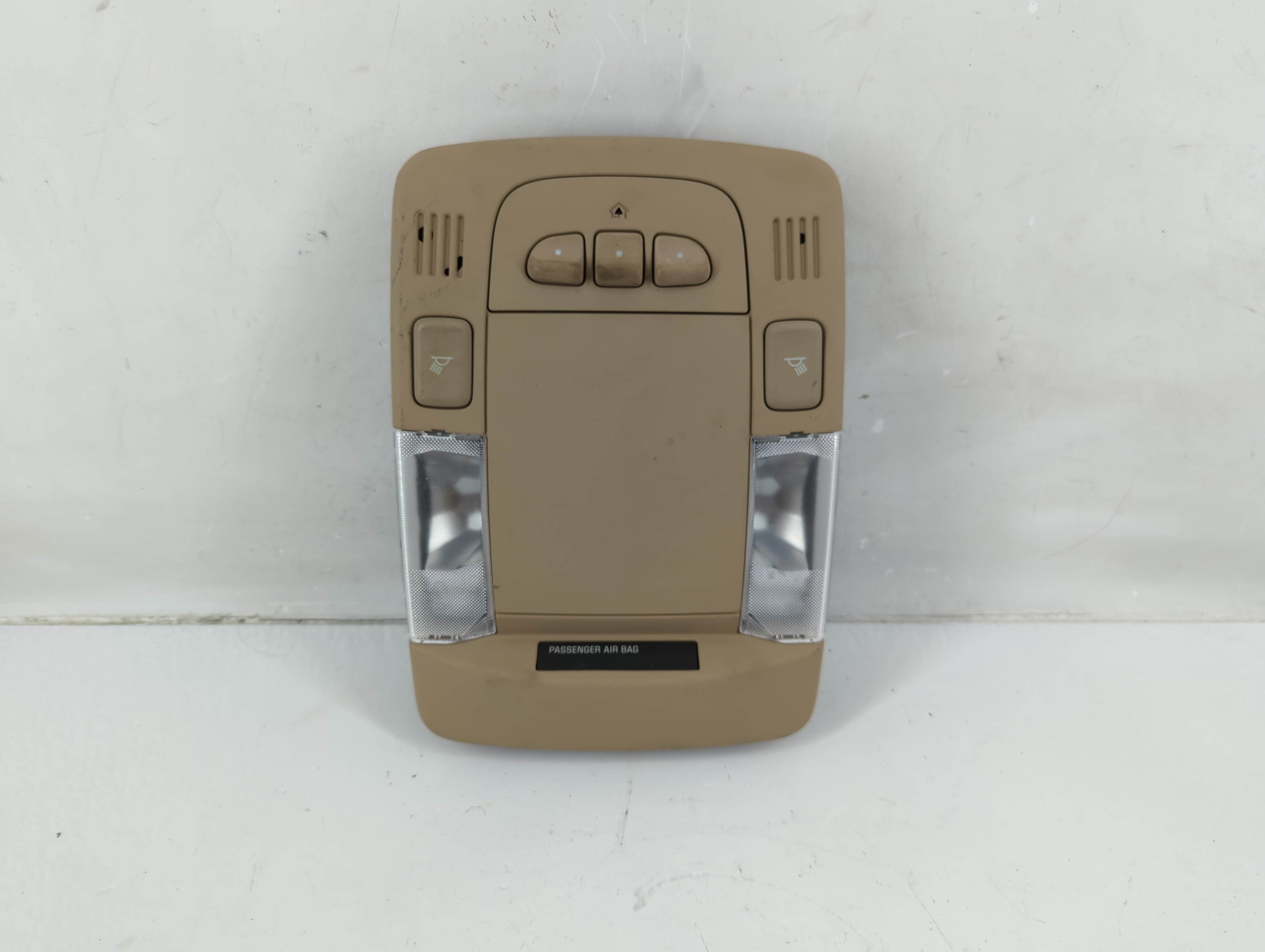 2007 Buick Lucerne Overhead Roof Console 1011441 - Oemusedautoparts1.com