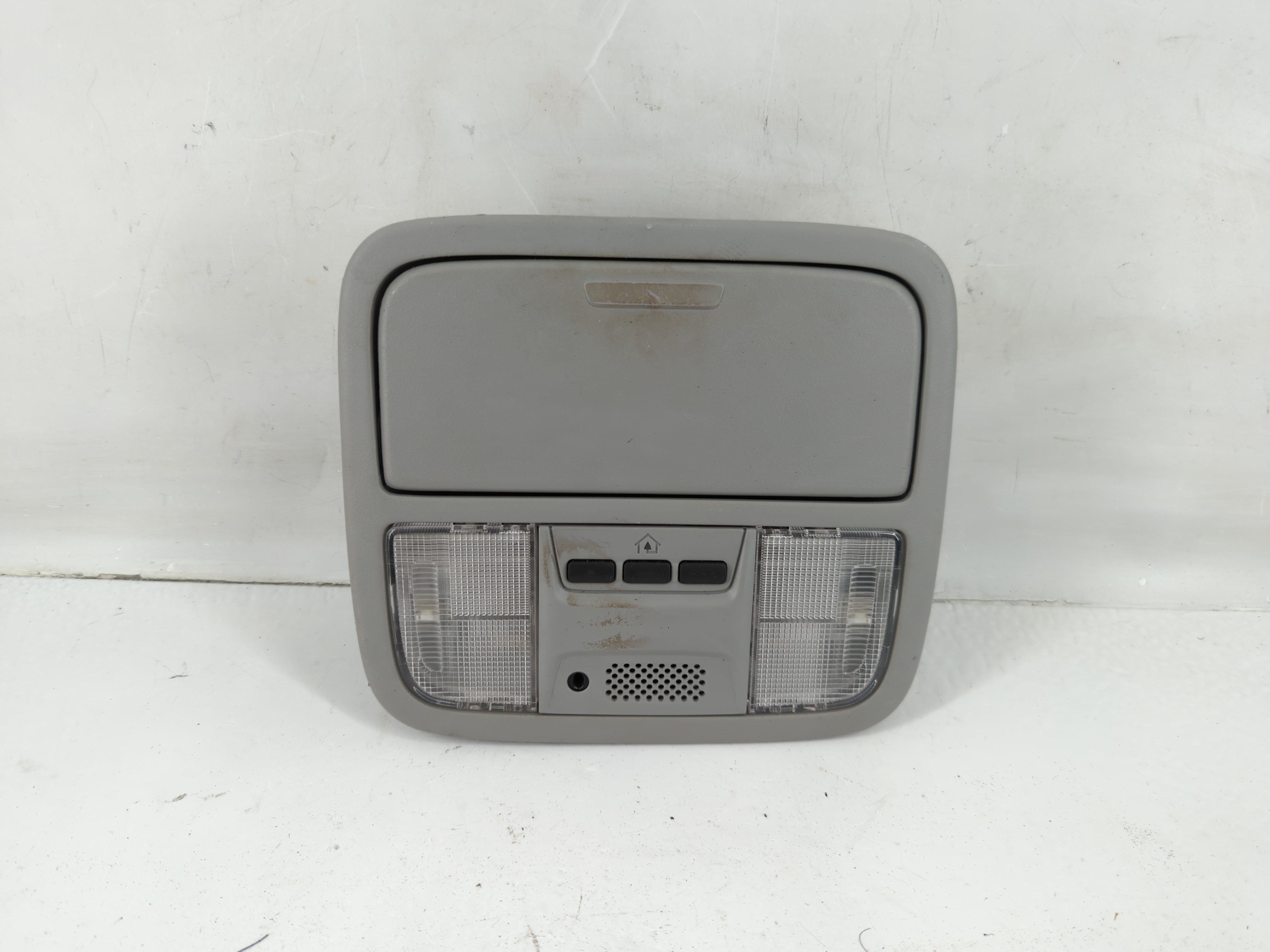 Picture of 2005-2010 Honda Odyssey Overhead Roof Console Interior Dome Light 1011505