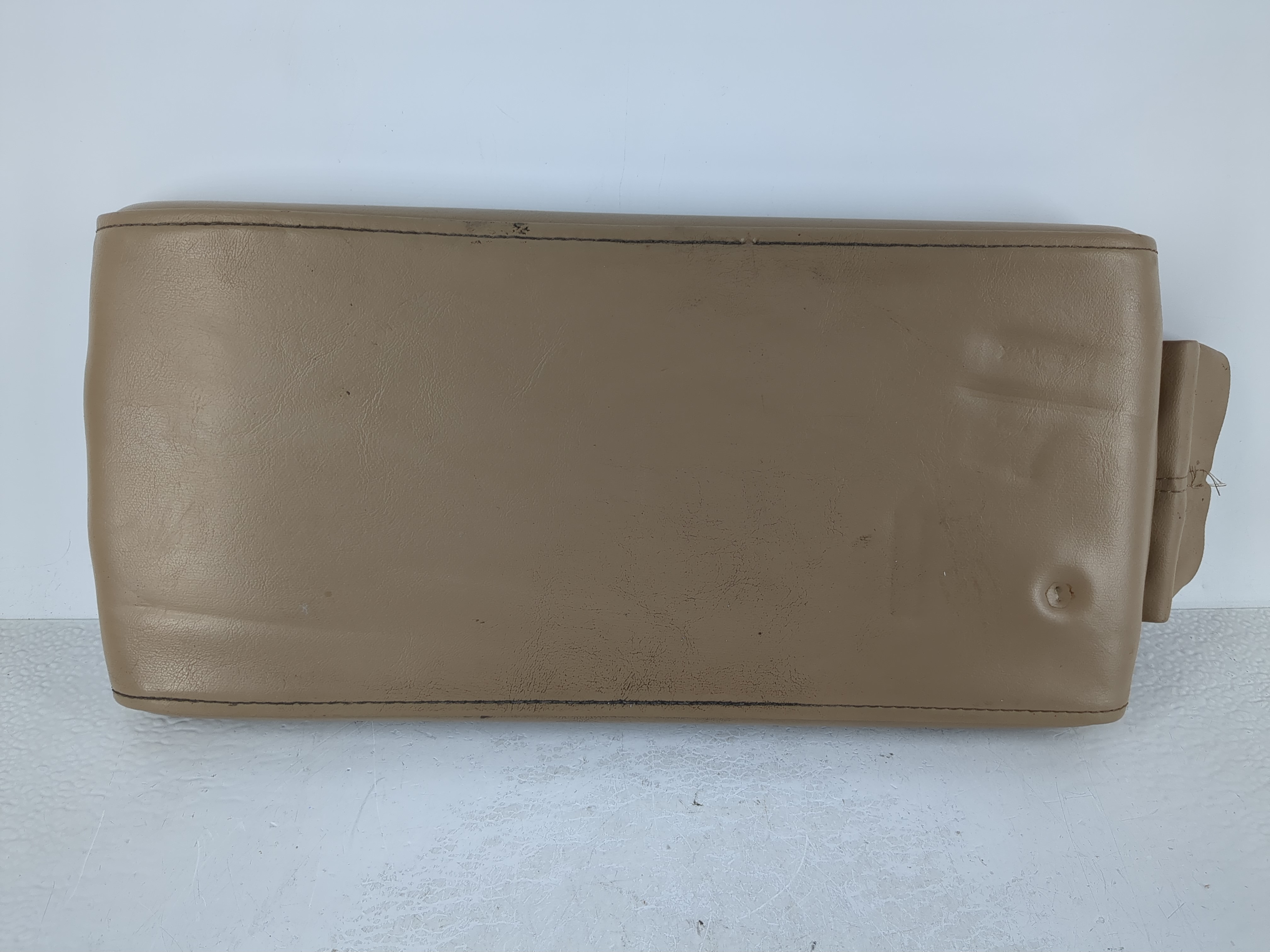 Picture of 2000-2000 Chrysler Concorde Center Floor Console Beige 1011524