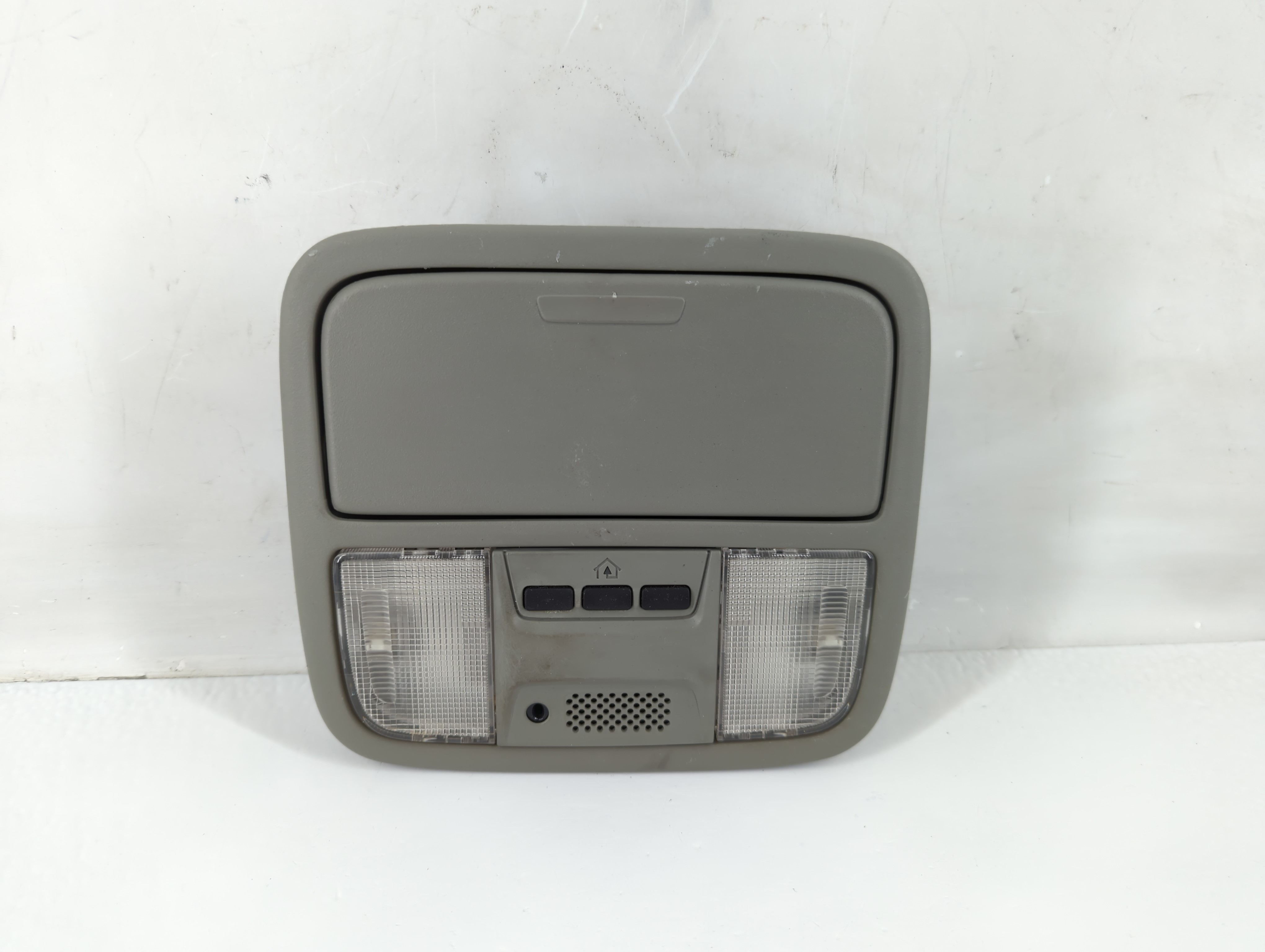 2005-2010 Honda Odyssey Overhead Roof Console Interior Dome Light 1011957 - Oemusedautoparts1.com