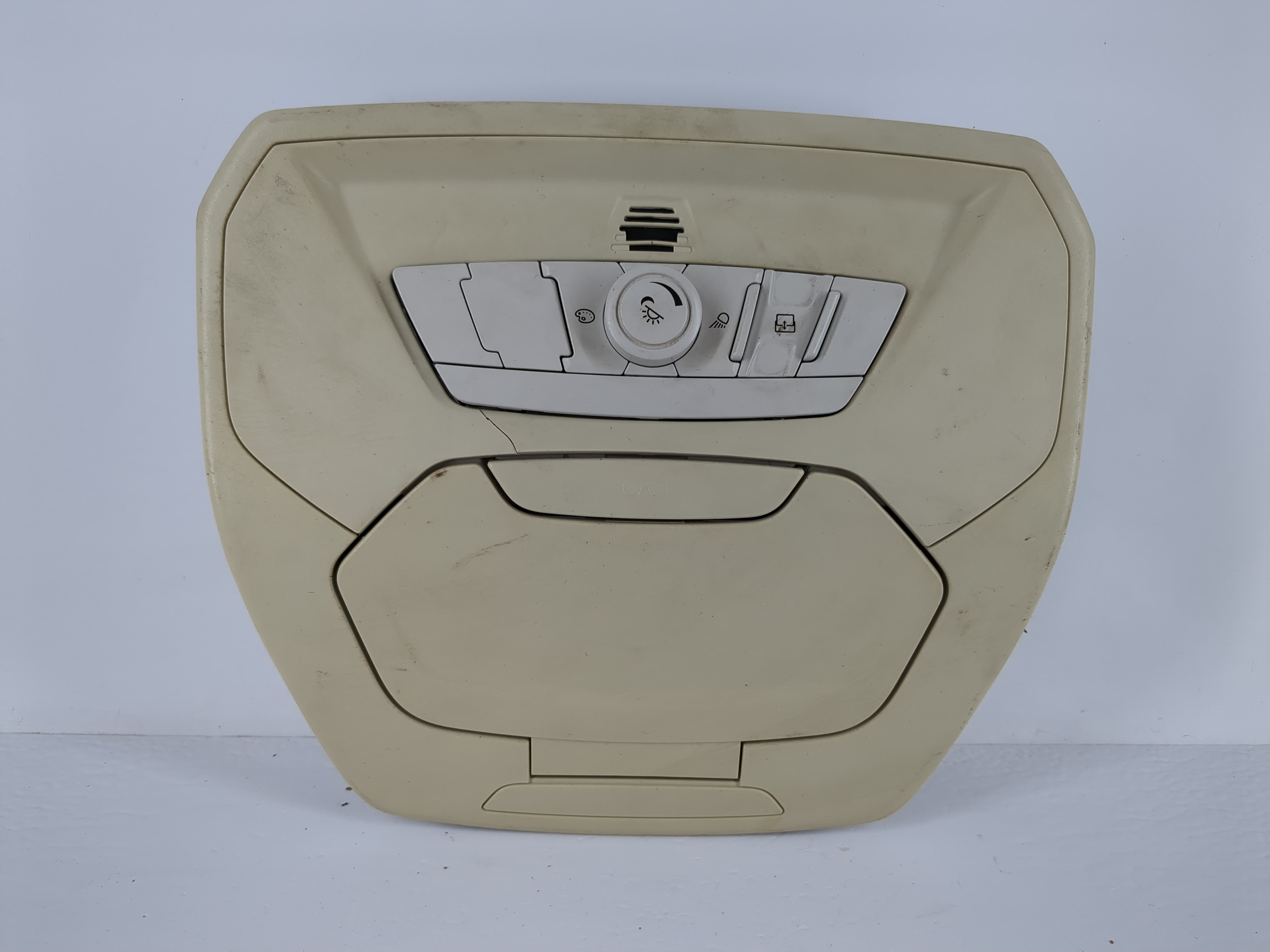 2012-2018 Ford Focus Overhead Roof Console Interior Dome Light 1011981 - Oemusedautoparts1.com