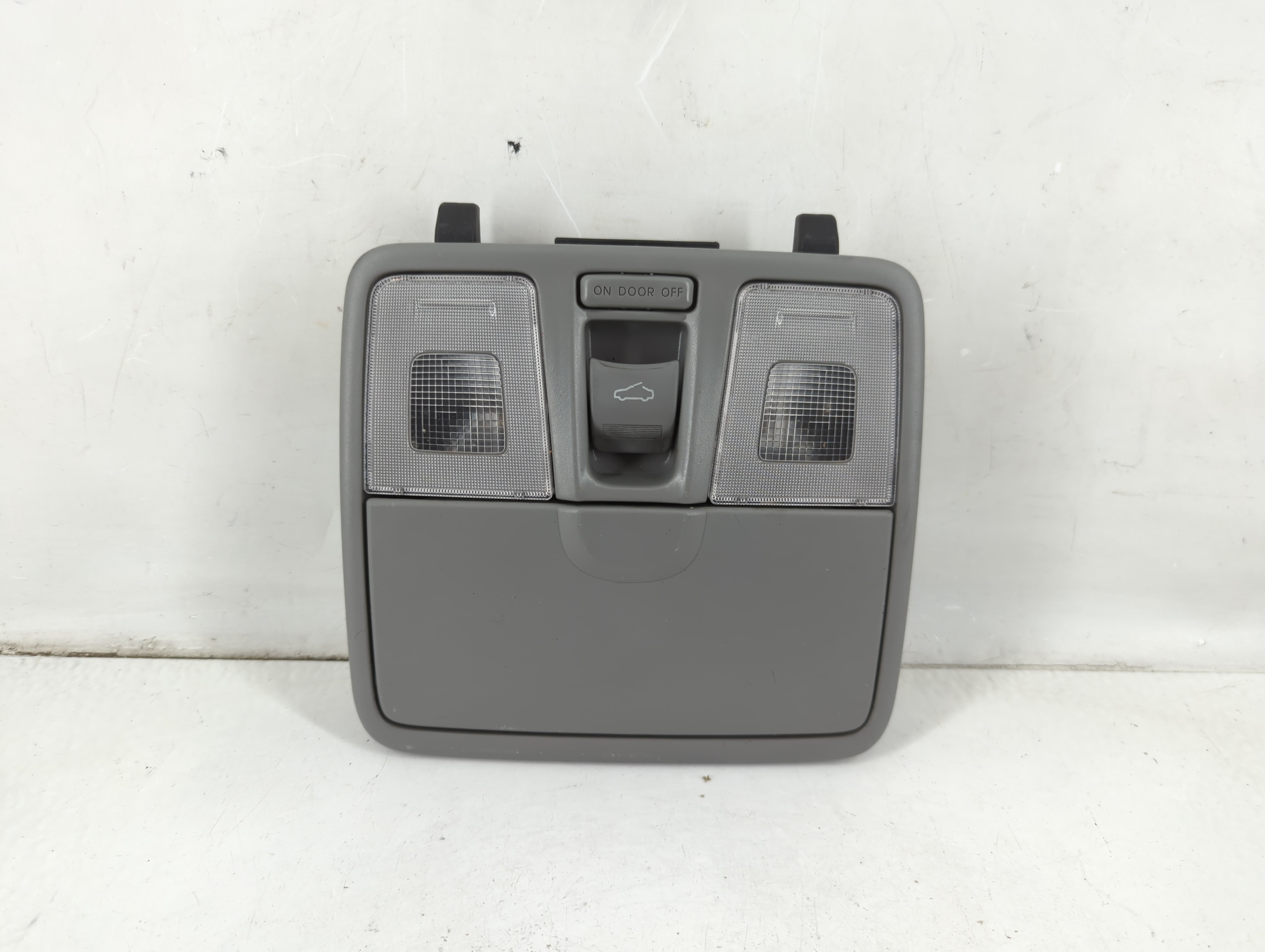 2012-2017 Hyundai Veloster Overhead Roof Console Interior Dome Light 1012283 - Oemusedautoparts1.com