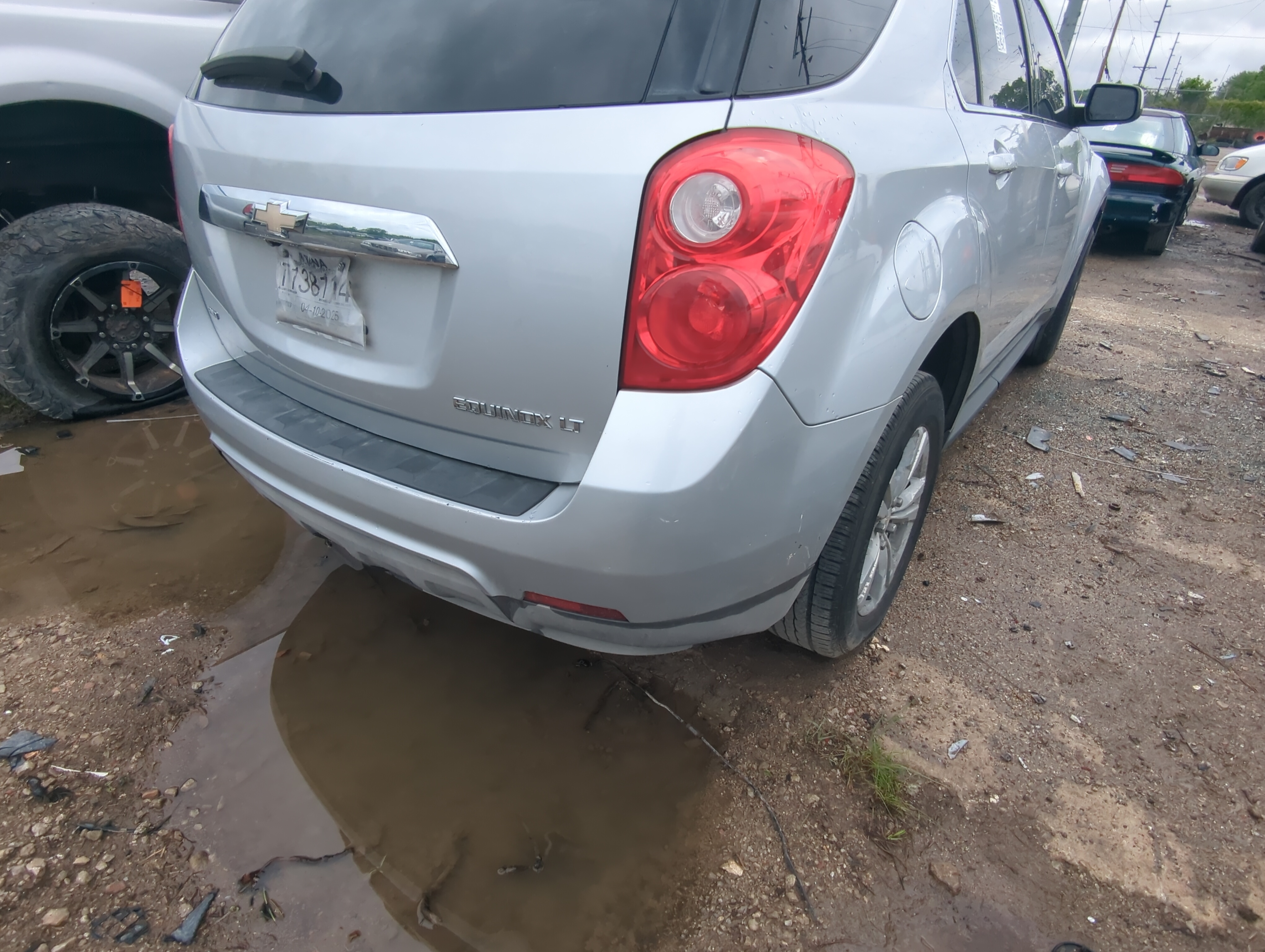 2010-2015 Chevrolet Equinox Rear Bumper Assembly Oem 1021540 - Oemusedautoparts1.com