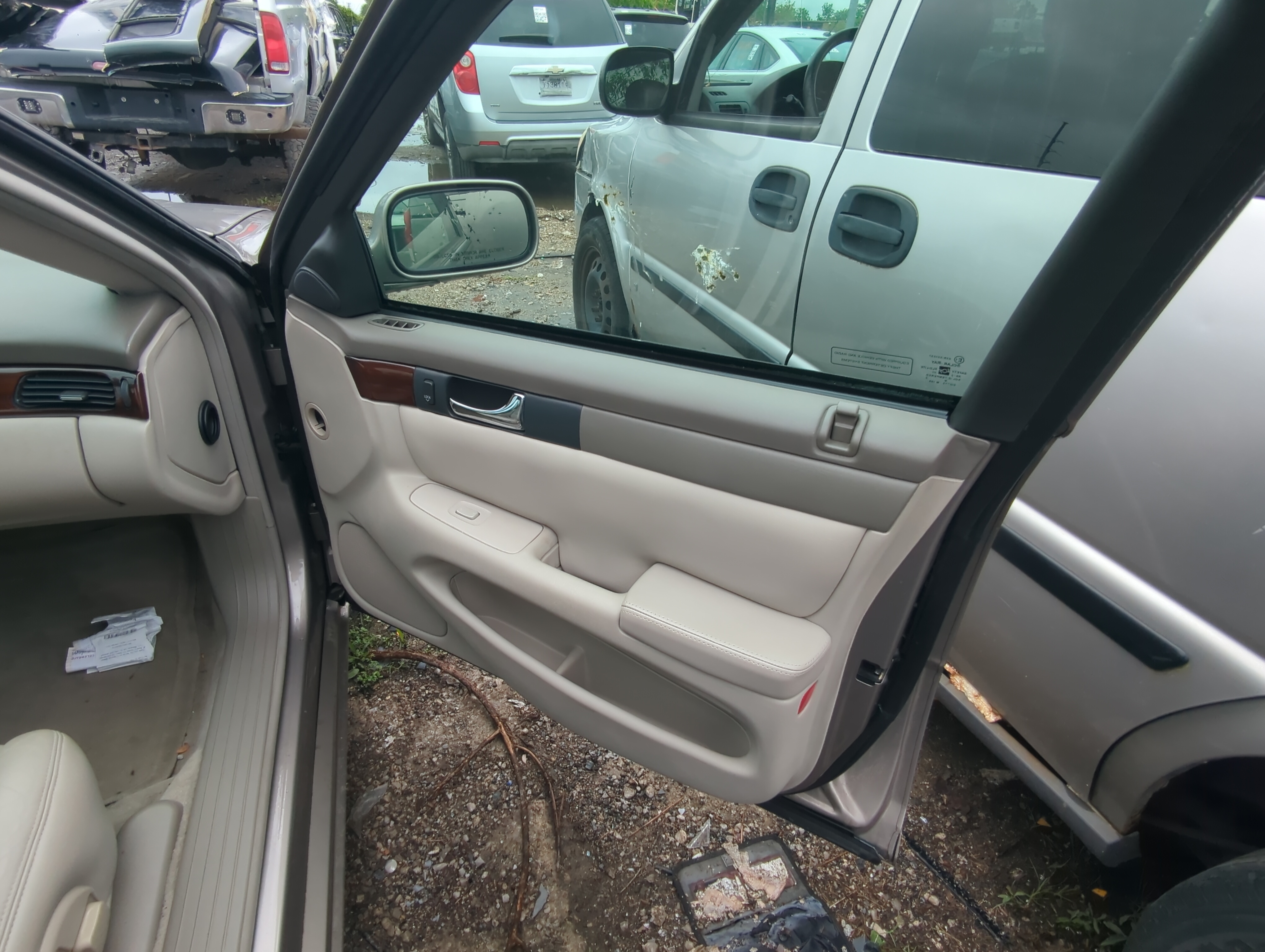 Picture of 2003 Cadillac Seville Front Right Passenger Interior Door Panel Trim 1022015