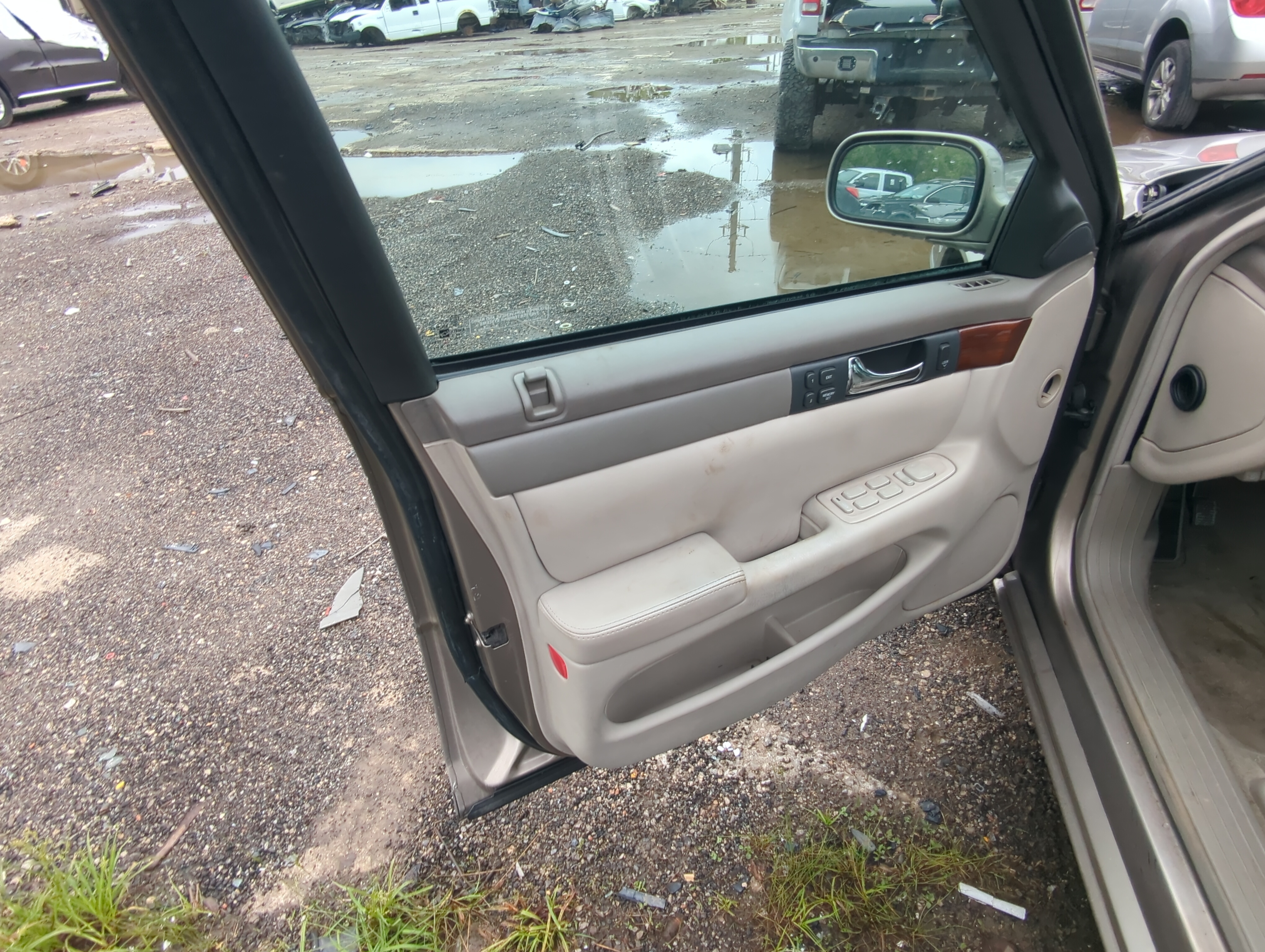 Picture of 2003 Cadillac Seville Front Left Driver Interior Door Panel Trim 1022016