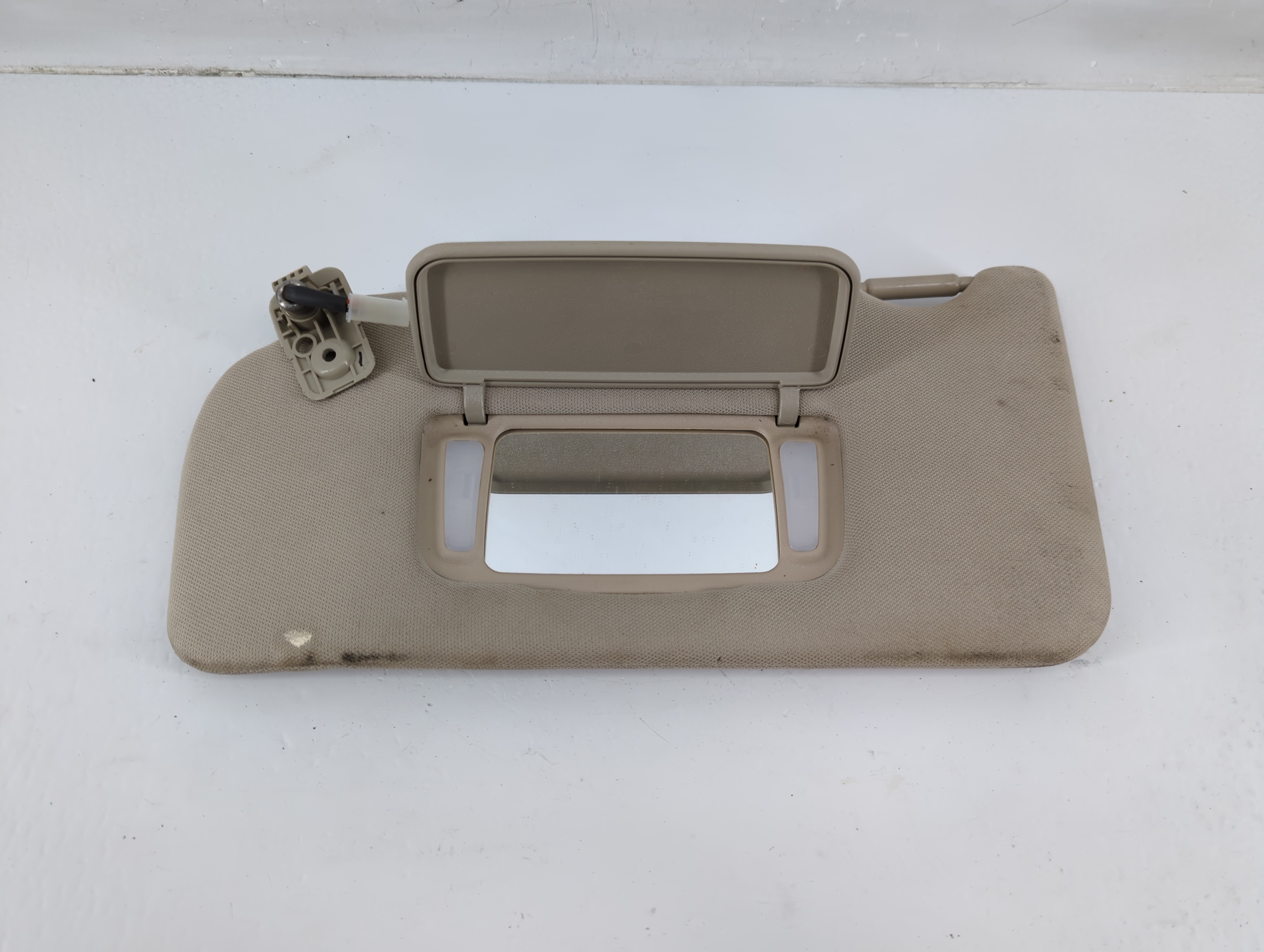 2007-2008 Nissan Altima Passenger Sun Visor Mirror Right Sunvisor Grey 1024257 - Oemusedautoparts1.com