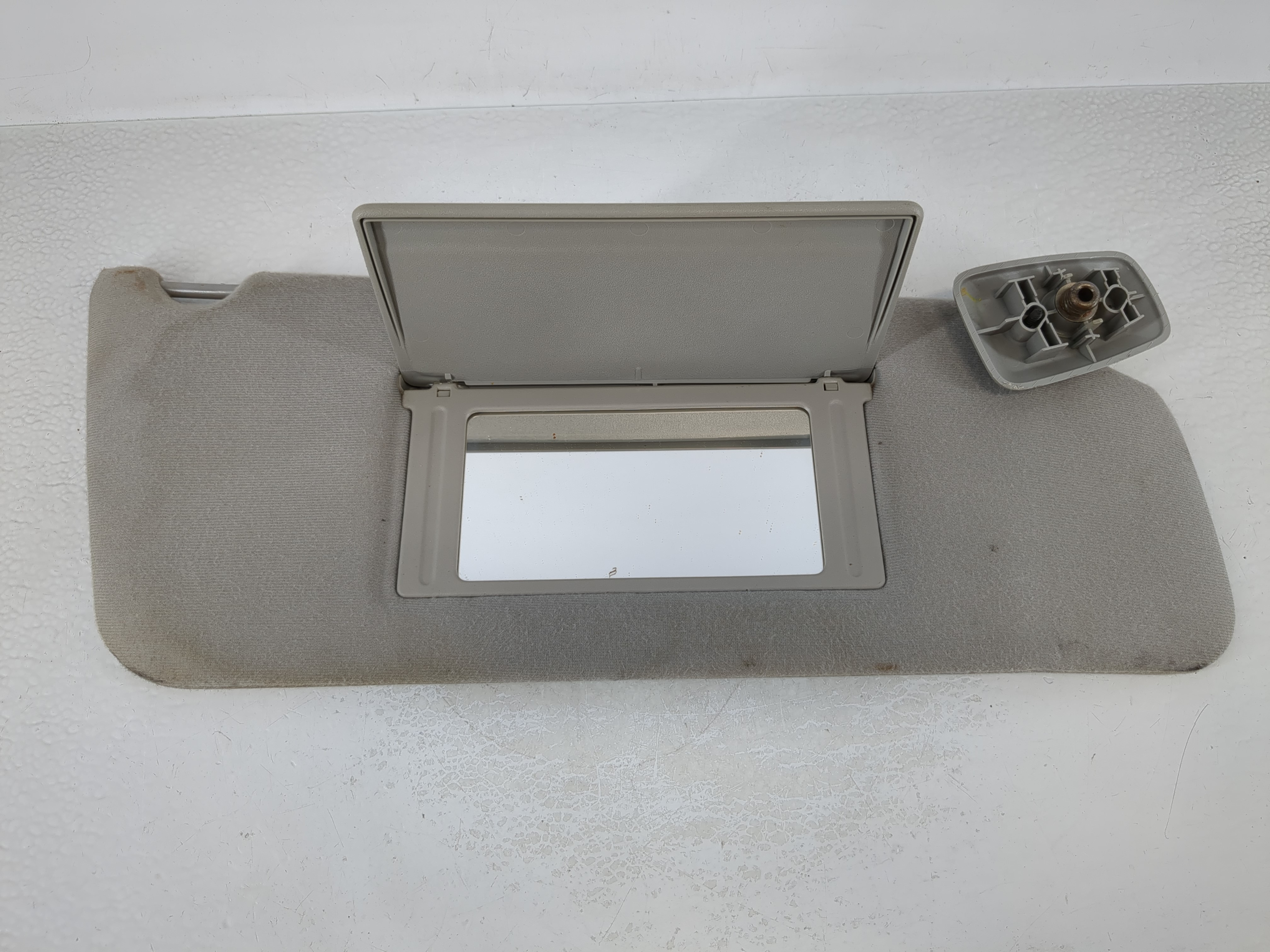Picture of 2004-2008 Ford F-150 Passenger Sun Visor Mirror Right Sunvisor Grey 1024282