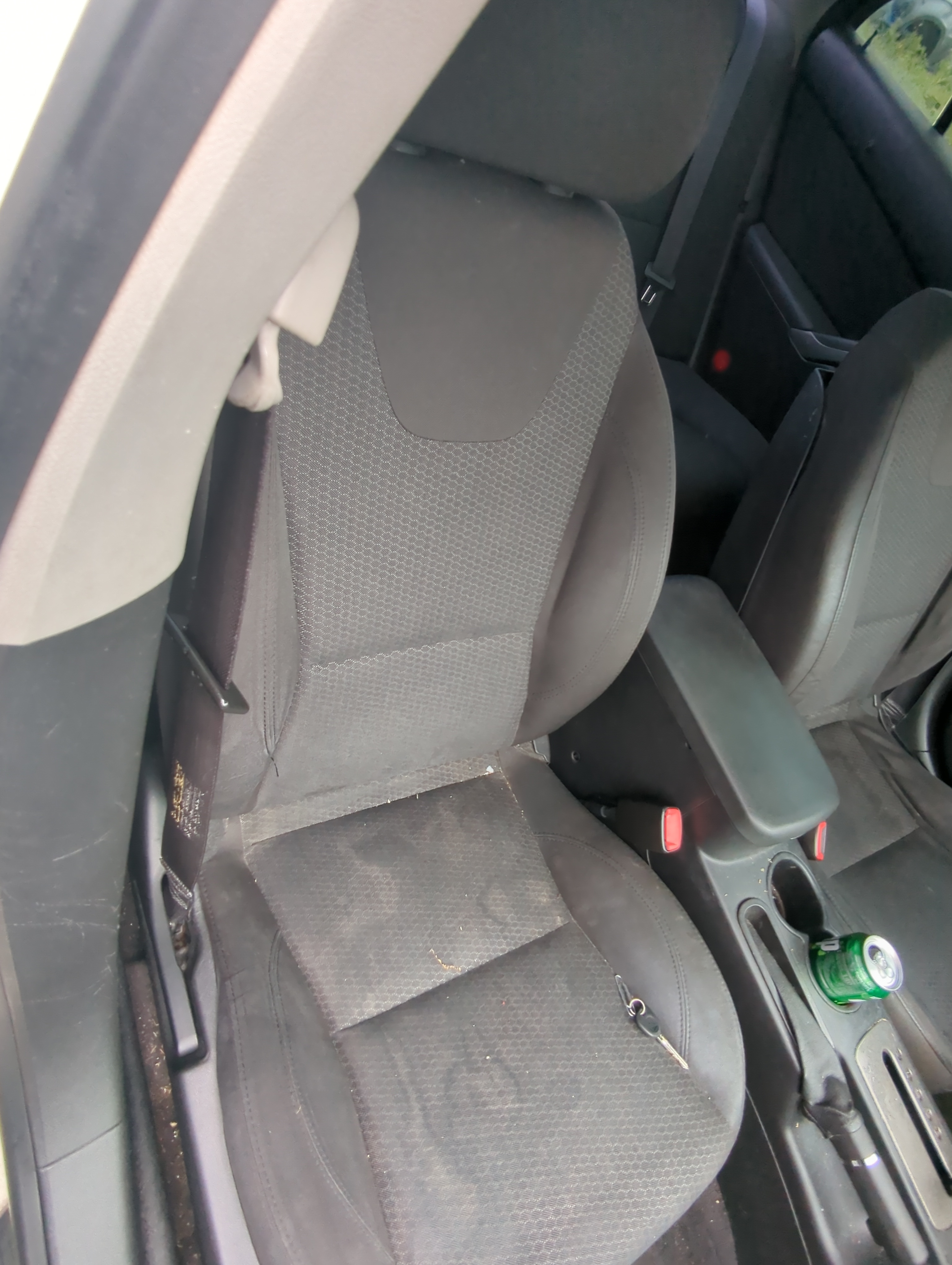 Picture of 2005-2006 Pontiac G6 Passenger Front Seat Oem 1024729