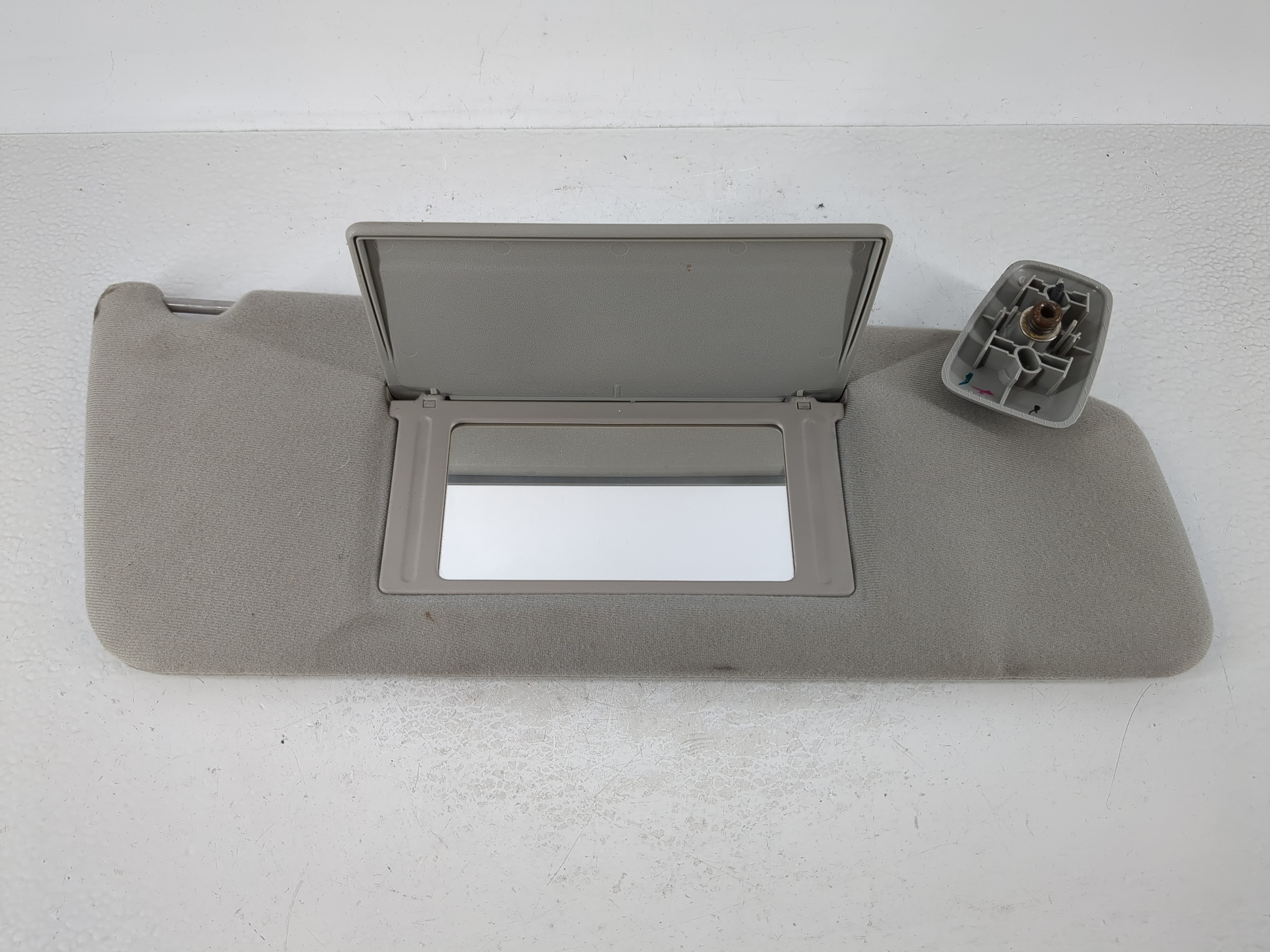 Picture of 2004-2008 Ford F-150 Passenger Sun Visor Mirror Right Sunvisor Grey 1024761