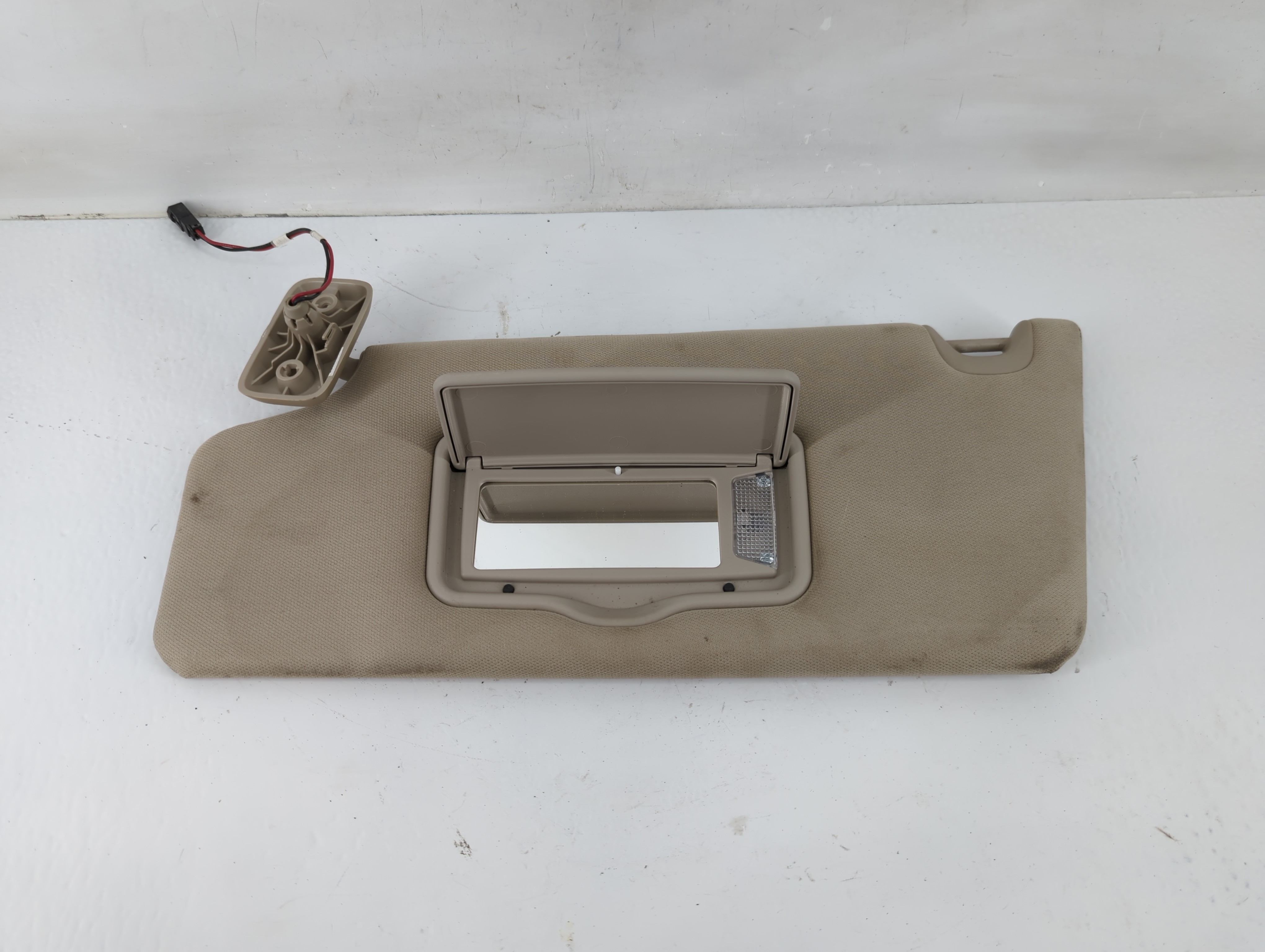 Picture of 2009-2010 Ford F-150 Driver Sun Visor Mirror Left Sunvisor Light Grey 1025377