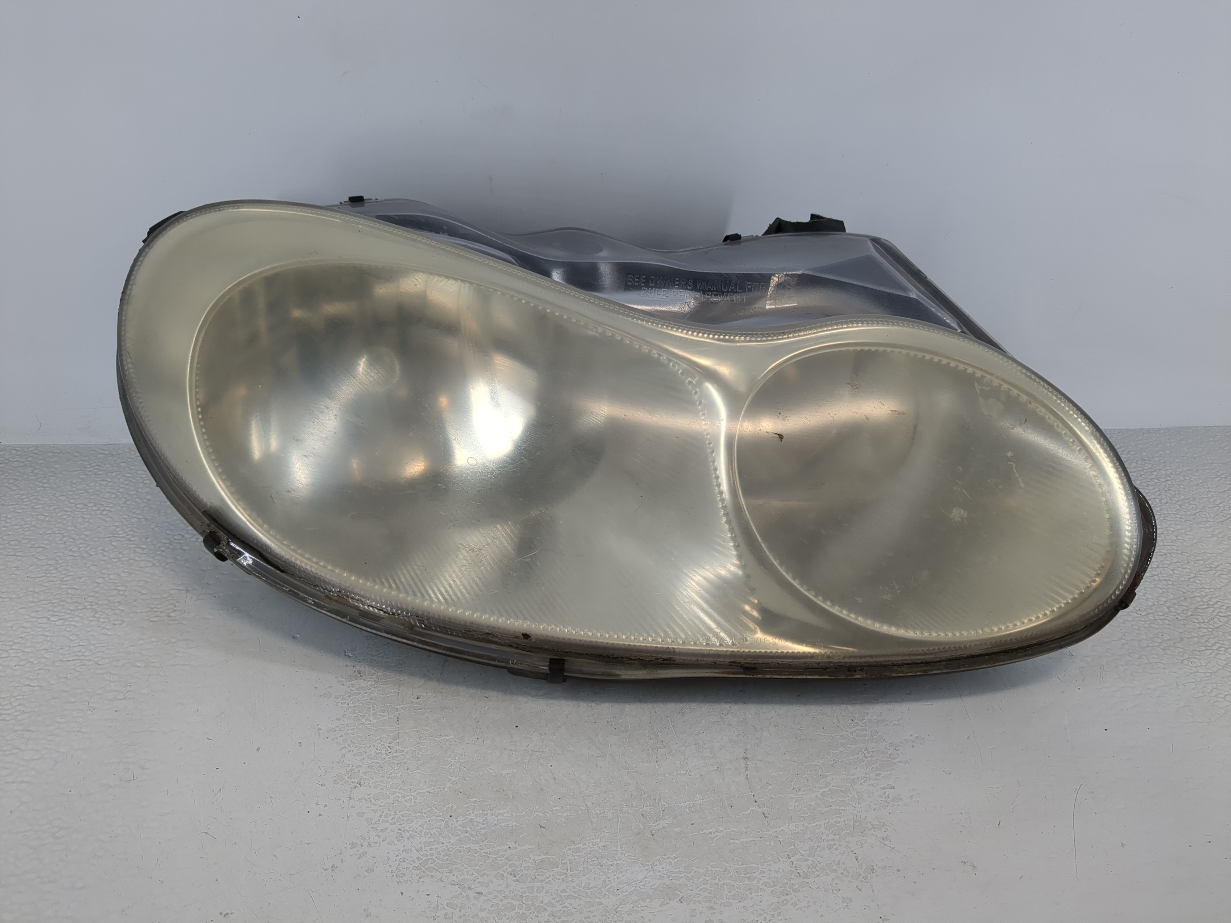 1998 Chrysler Concorde Passenger Right Oem Head Light Headlight Lamp 1029929 - Oemusedautoparts1.com