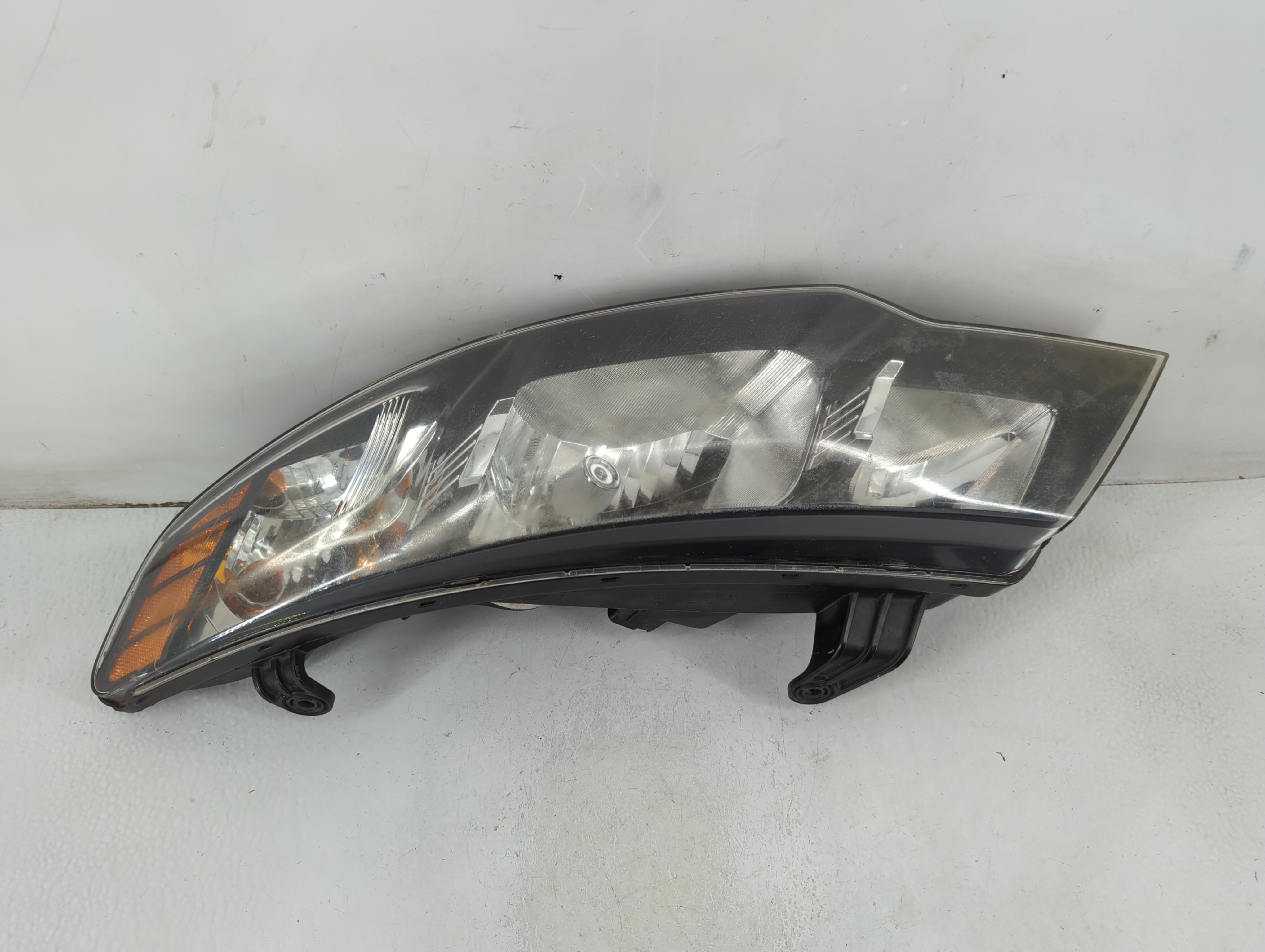 2012-2013 Kia Forte Passenger Right Oem Head Light Headlight Lamp 1030107 - Oemusedautoparts1.com