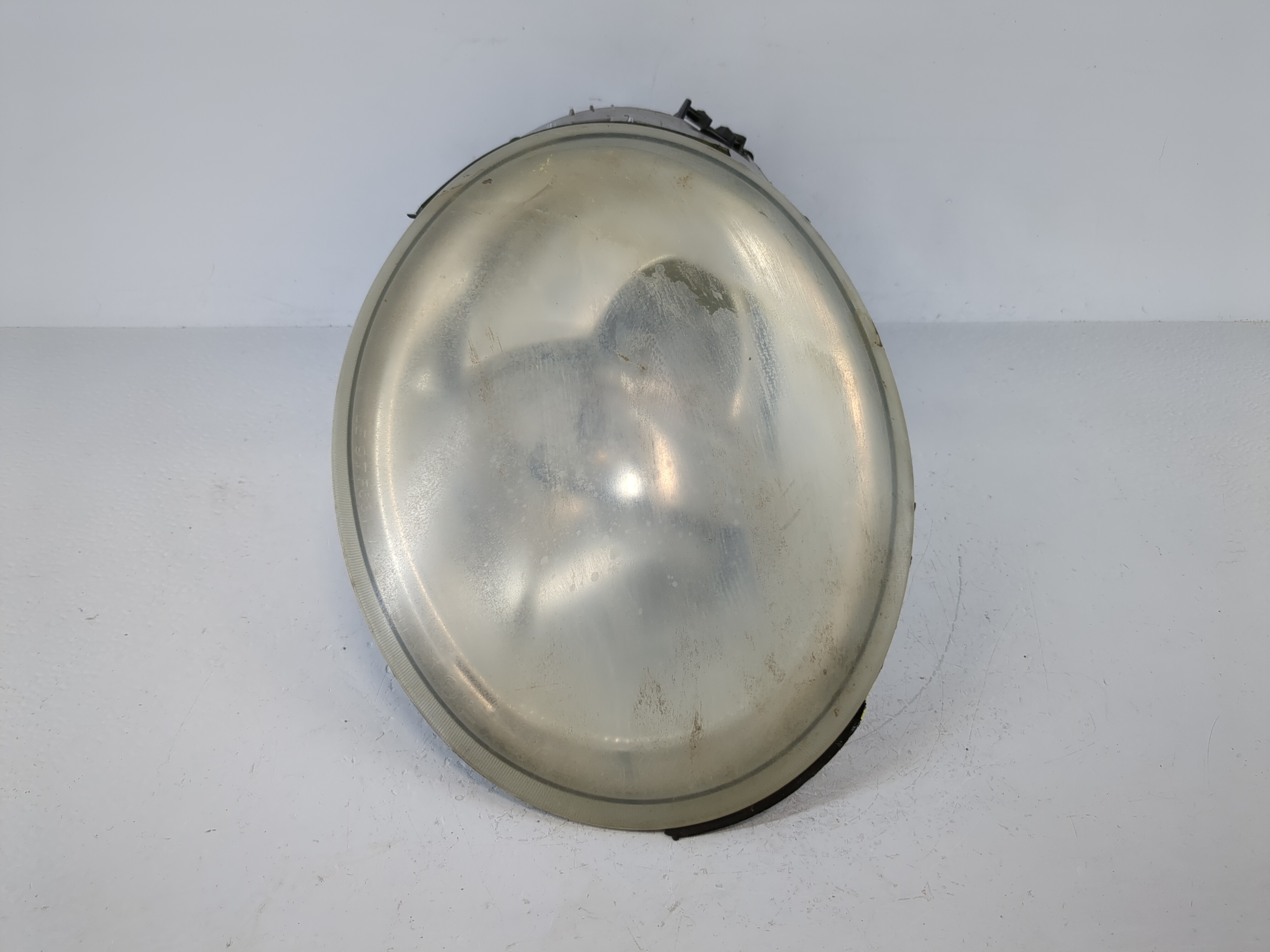 1998 Volkswagen Beetle Passenger Right Oem Head Light Headlight Lamp 1030188 - Oemusedautoparts1.com
