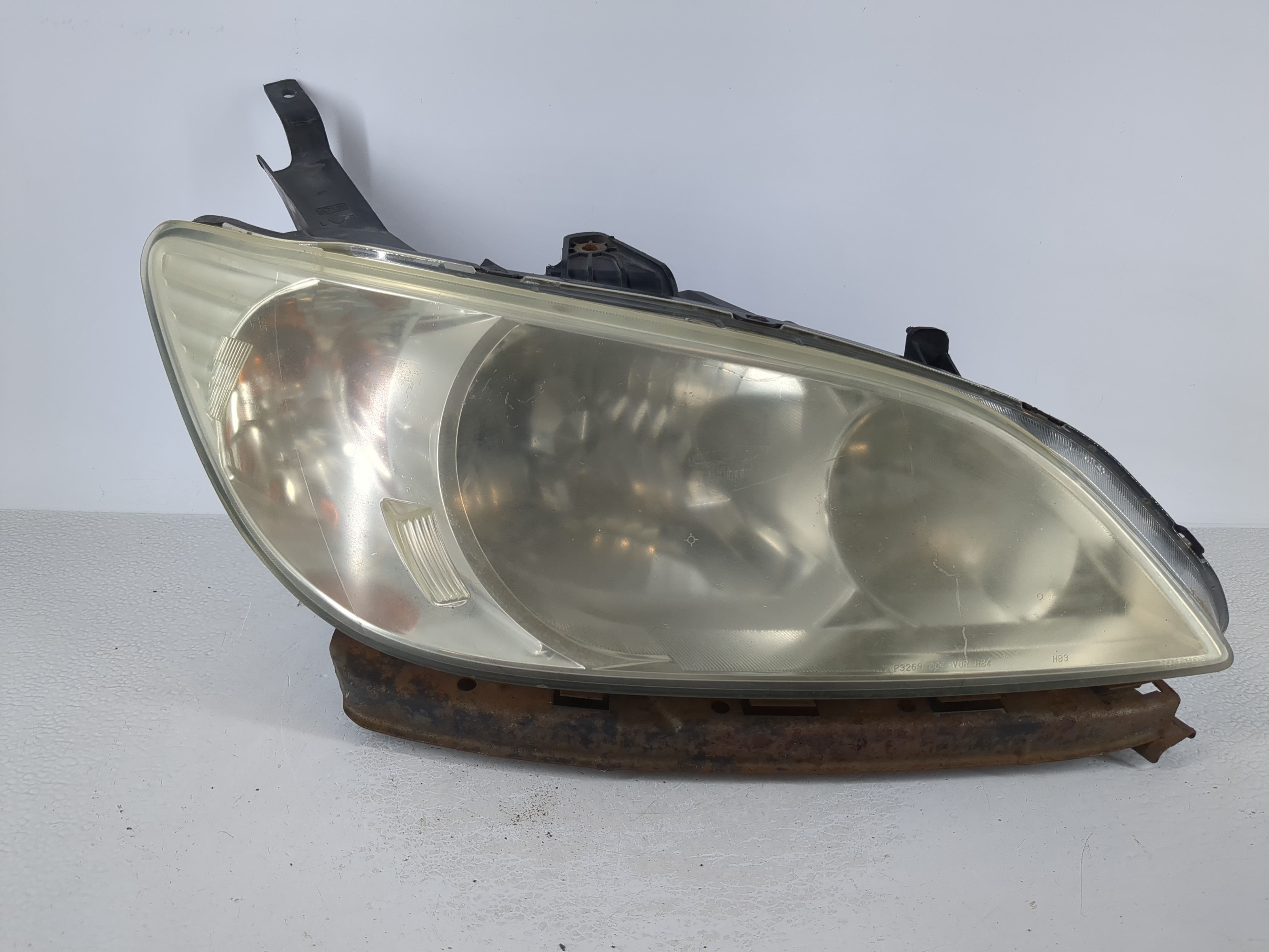 2004-2005 Honda Civic Passenger Right Oem Head Light Headlight Lamp 1030486 - Oemusedautoparts1.com