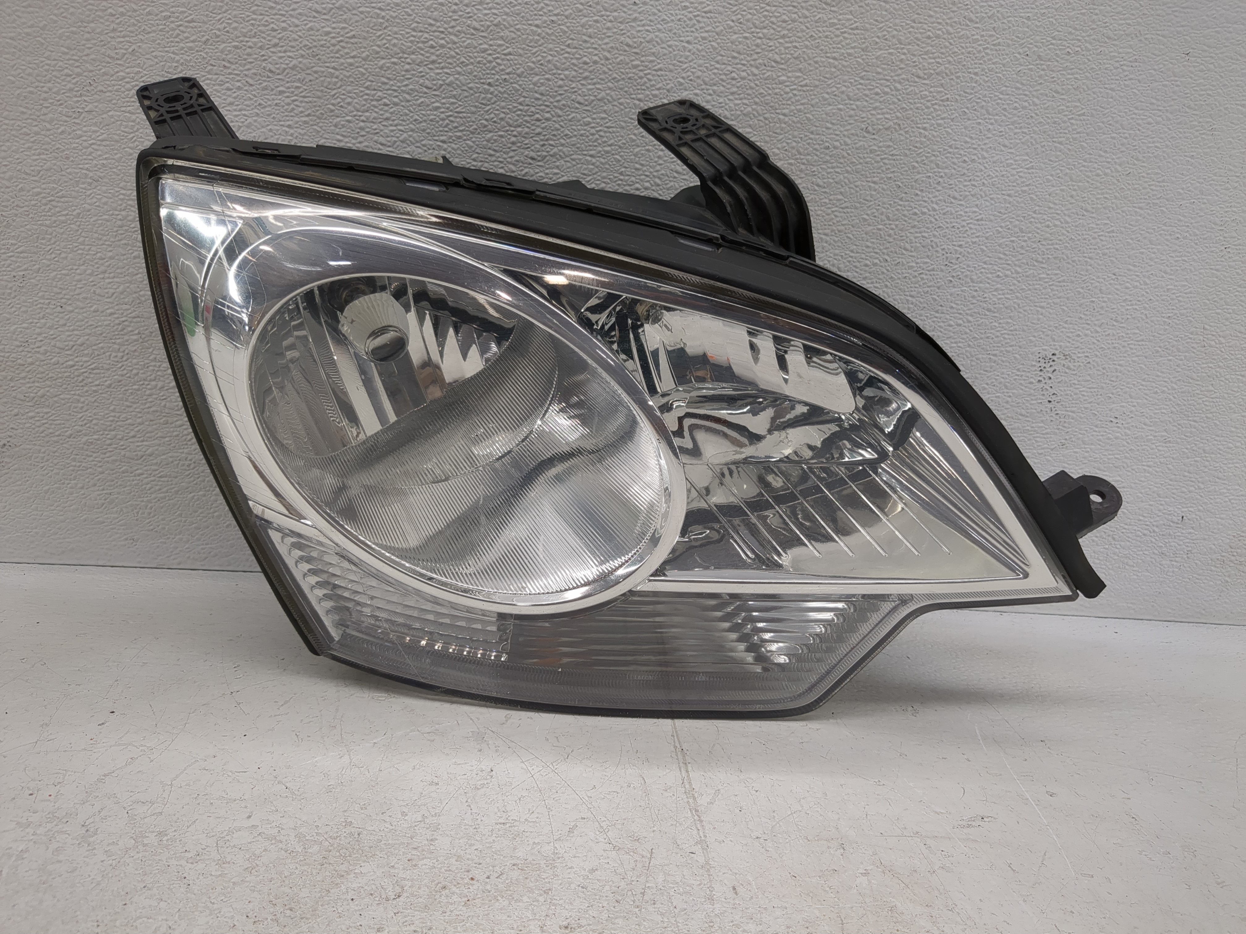 2012 Chevrolet Captiva Sport Passenger Right Oem Head Light Headlight Lamp 1030631 - Oemusedautoparts1.com