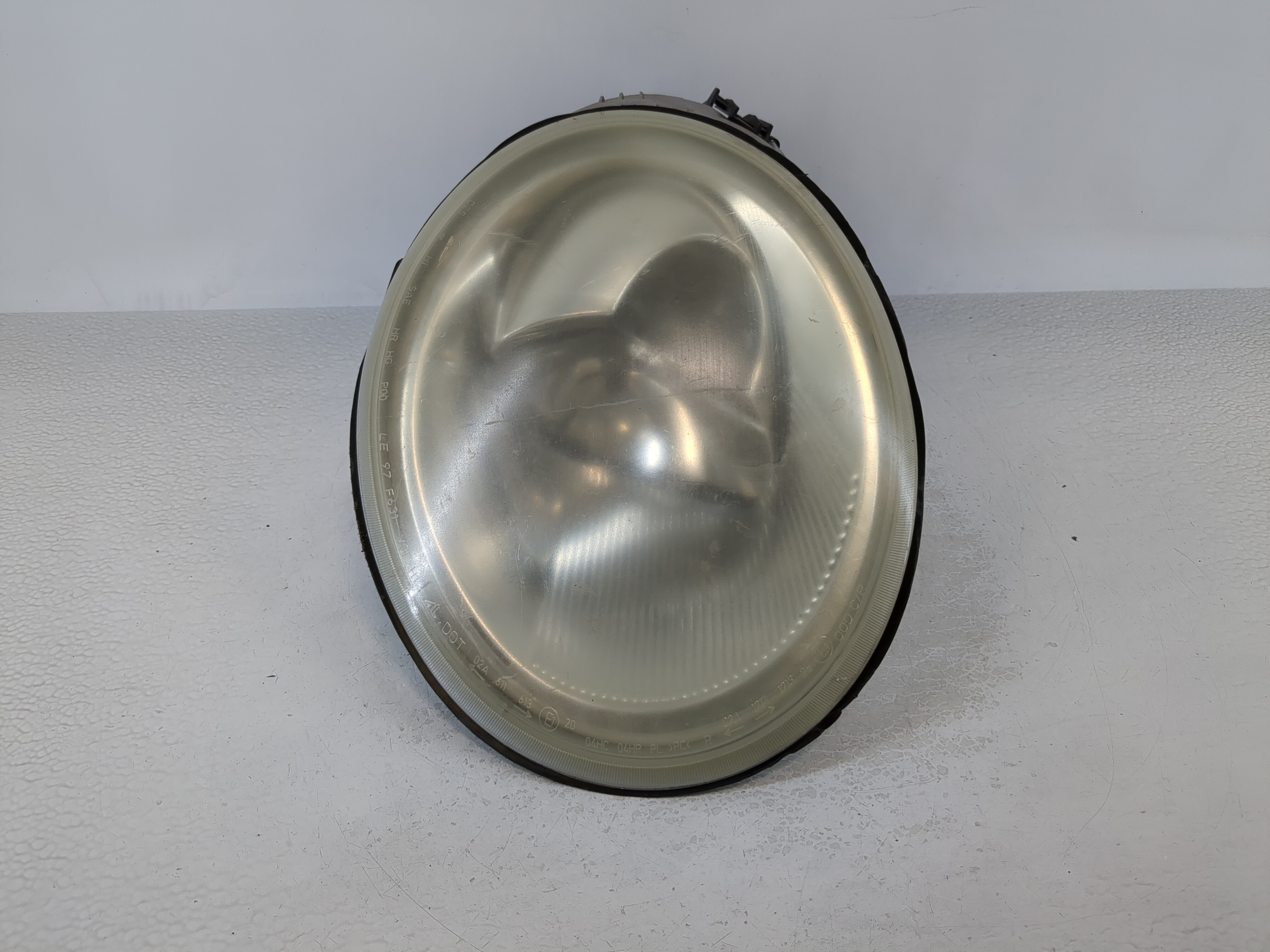Picture of 1998 Volkswagen Beetle Passenger Right Oem Head Light Headlight Lamp 1030678