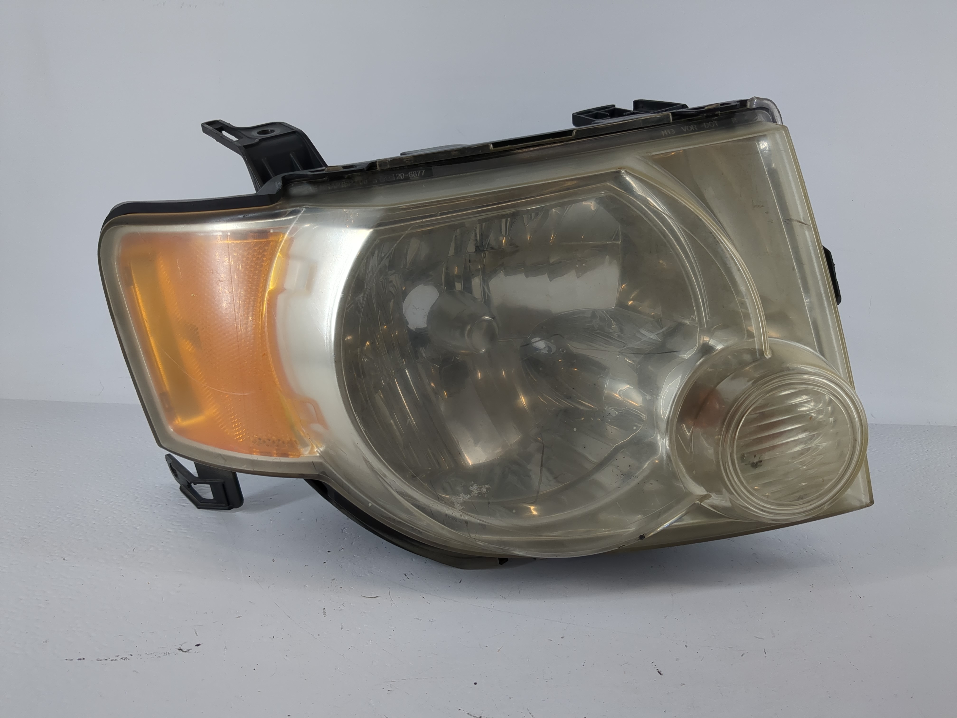 2008-2012 Ford Escape Passenger Right Oem Head Light Headlight Lamp 1030707 - Oemusedautoparts1.com