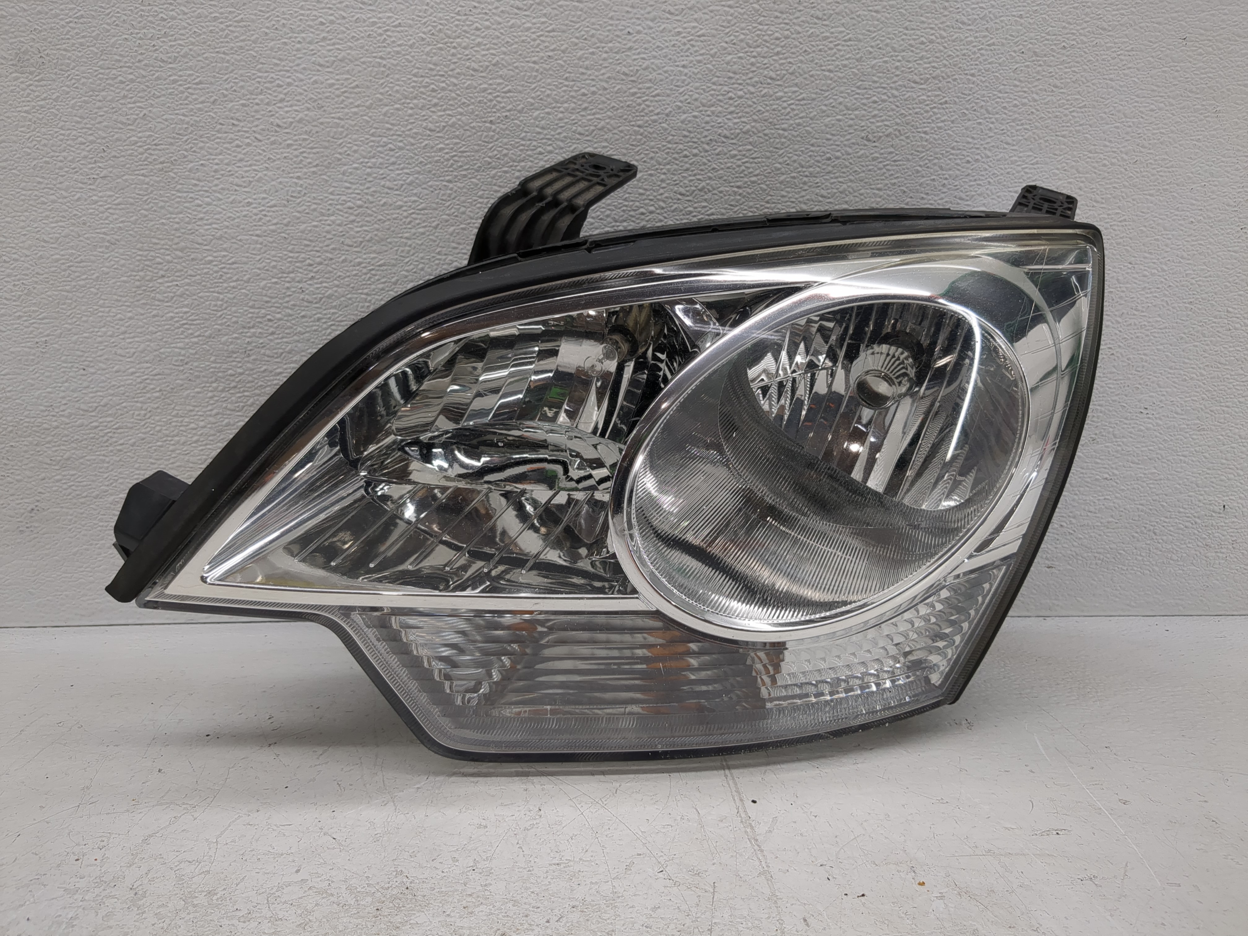 2012 Chevrolet Captiva Sport Driver Left Oem Head Light Headlight Lamp 1030709 - Oemusedautoparts1.com