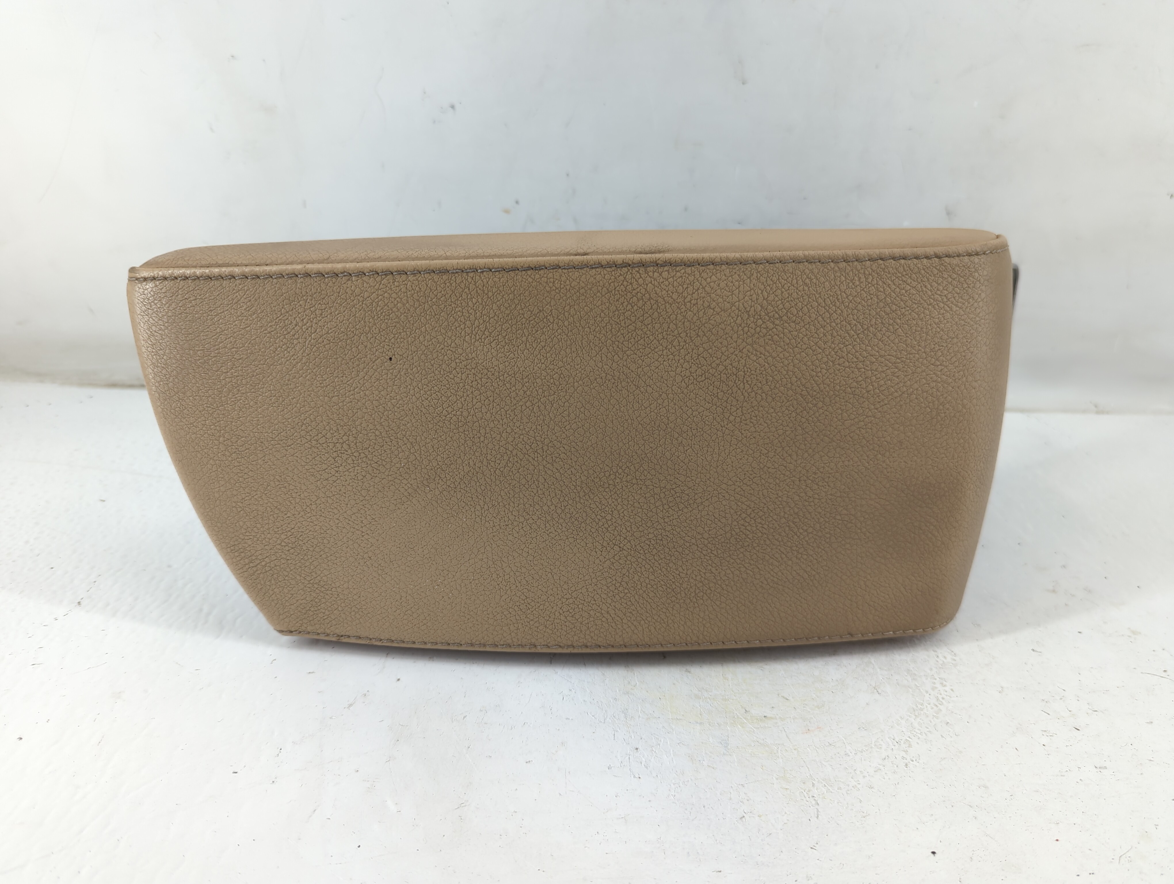 2004-2010 Bmw X3 Center Console Armrest Cover Lid Tan 1034532 - Oemusedautoparts1.com