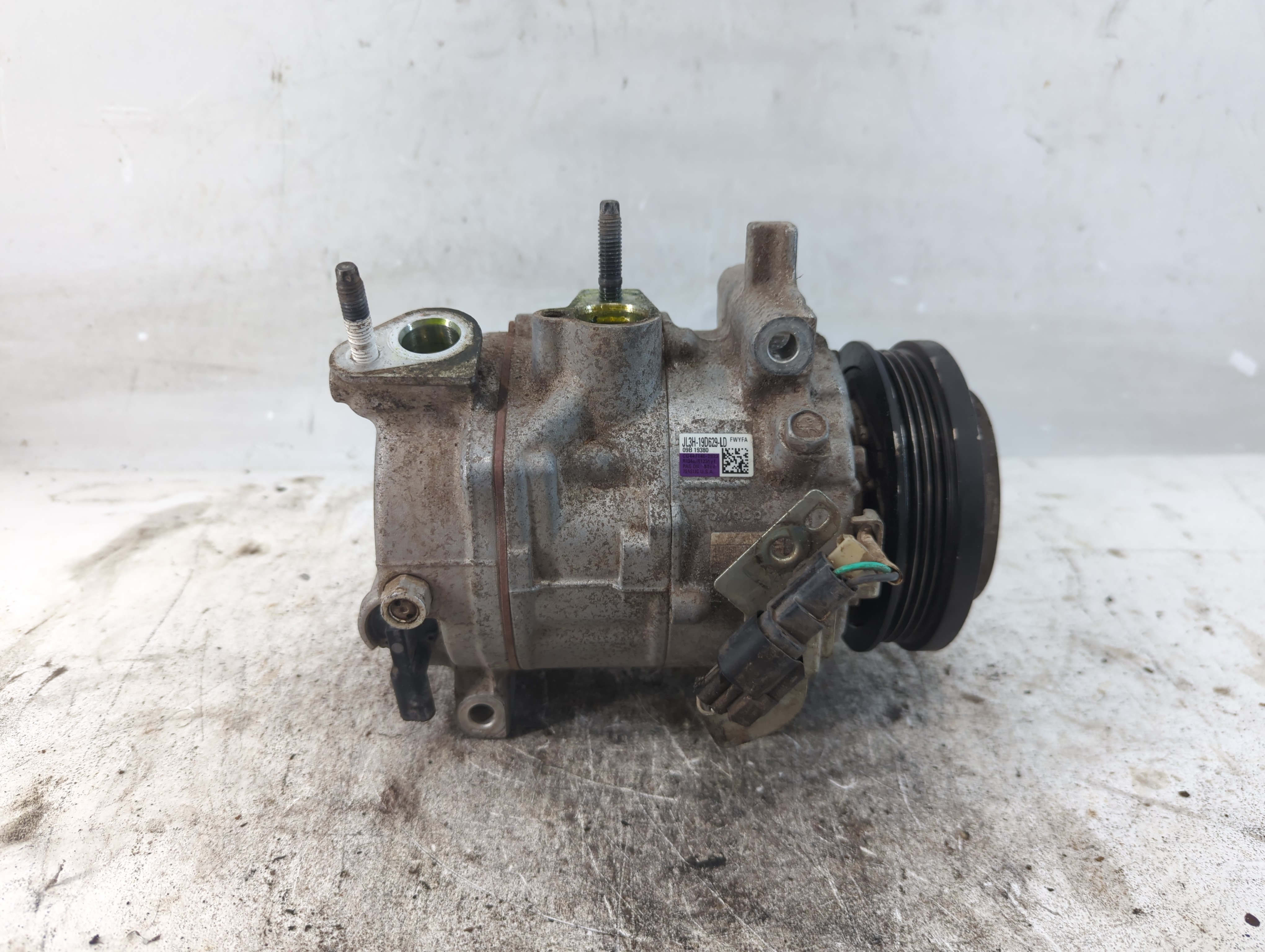 2018-2020 Ford F-150 Air Conditioning A/c Ac Compressor Oem 1034556 - Oemusedautoparts1.com