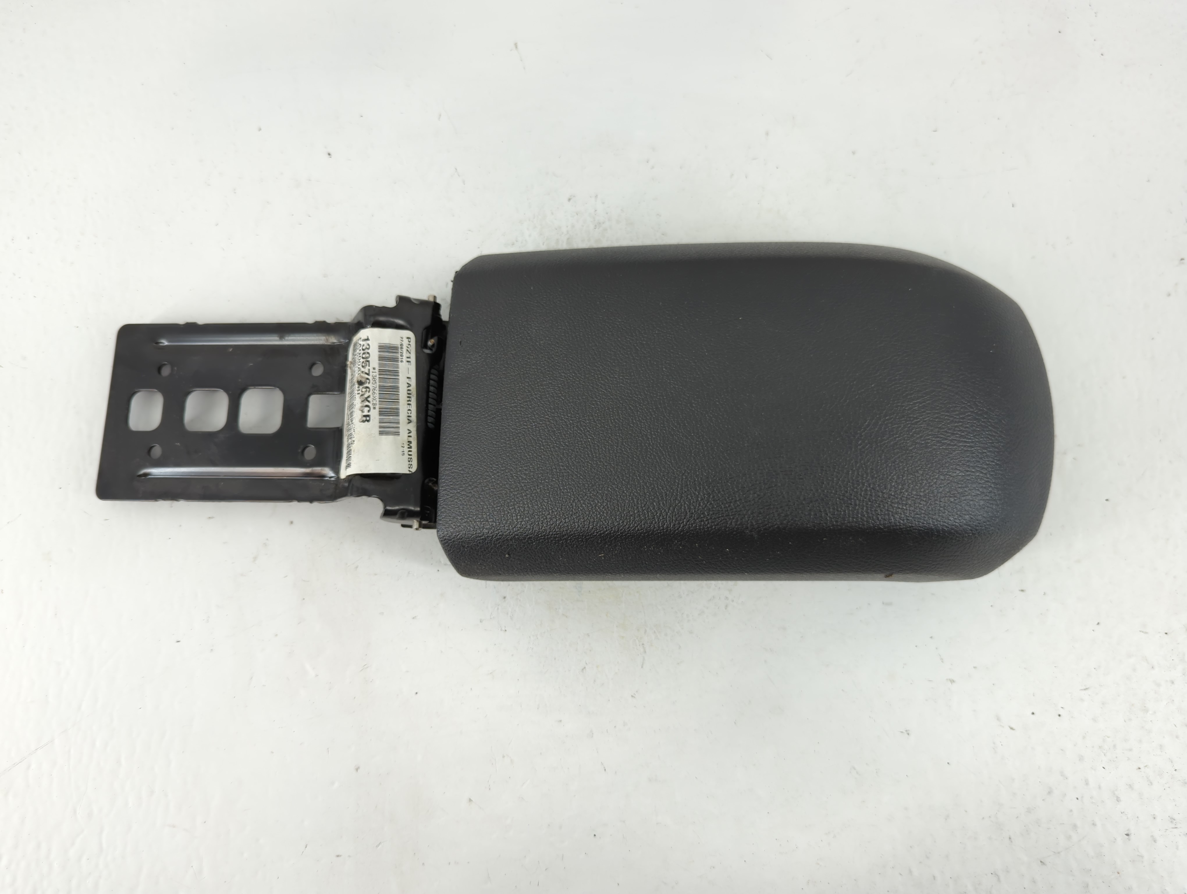 Ford Fiesta Center Console Armrest Cover Lid Black 1034572 - Oemusedautoparts1.com