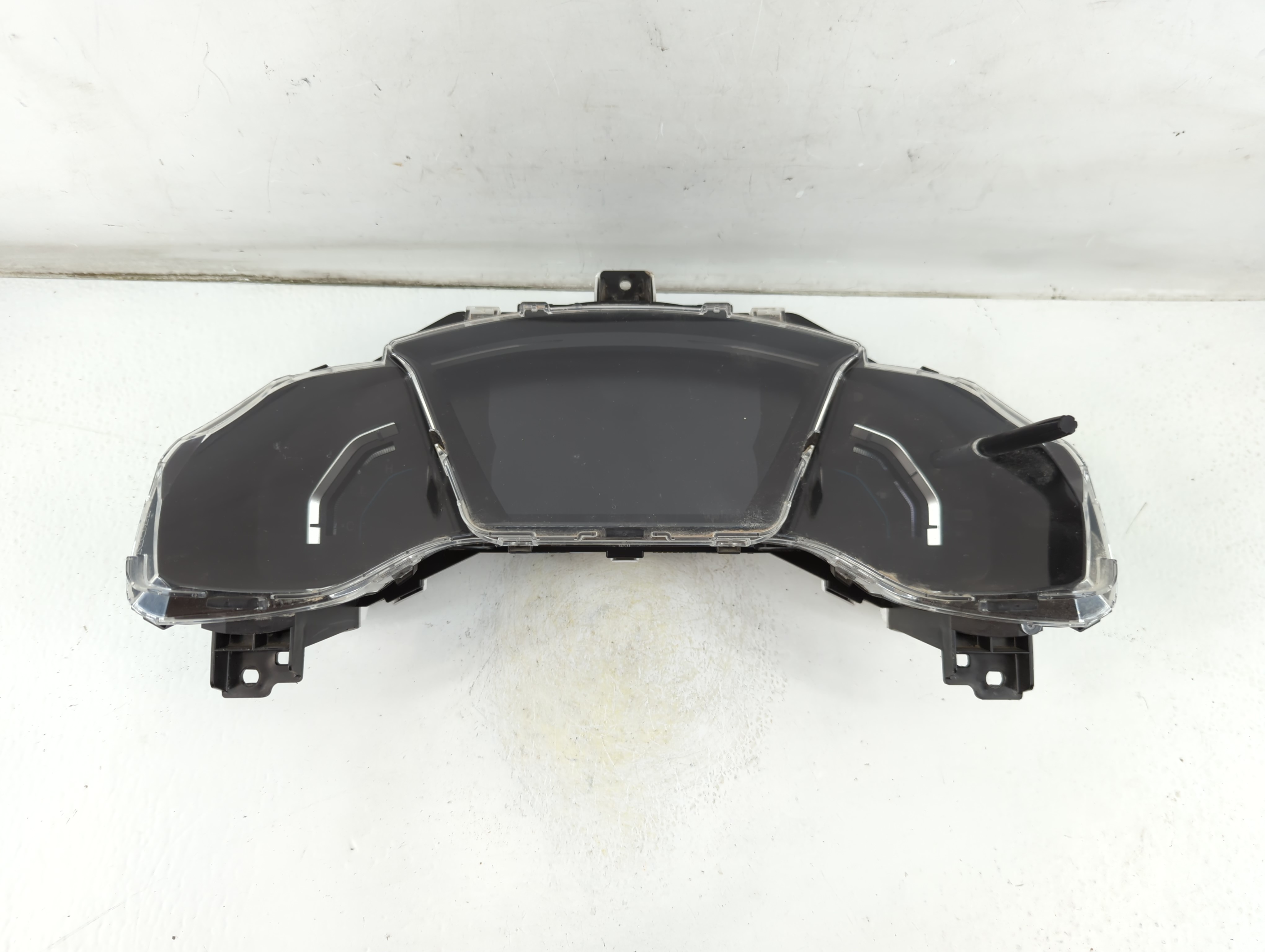 Picture of 2016-2018 Honda Civic Speedometer Instrument Cluster Gauges 1034588