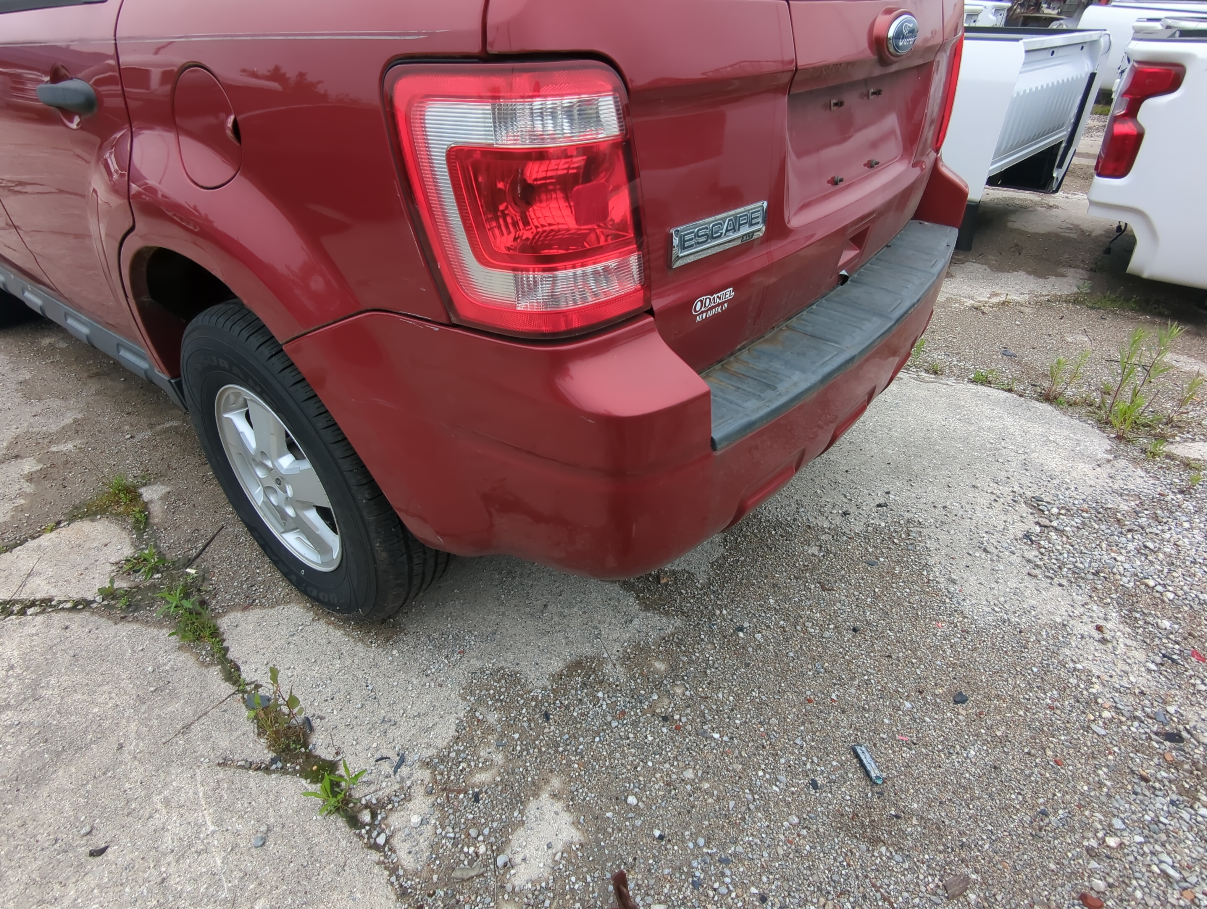 Picture of 2008-2012 Ford Escape Rear Bumper Assembly Oem 1034798