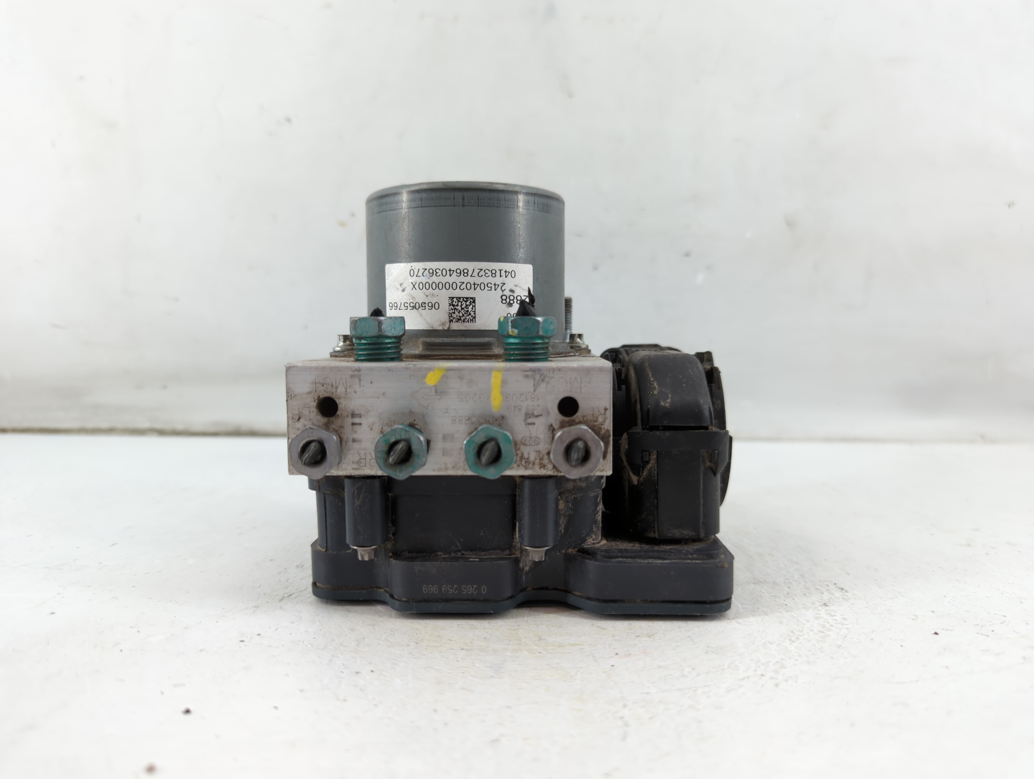 2019-2021 Chevrolet Malibu Abs Pump Control Module 1034892 - Oemusedautoparts1.com