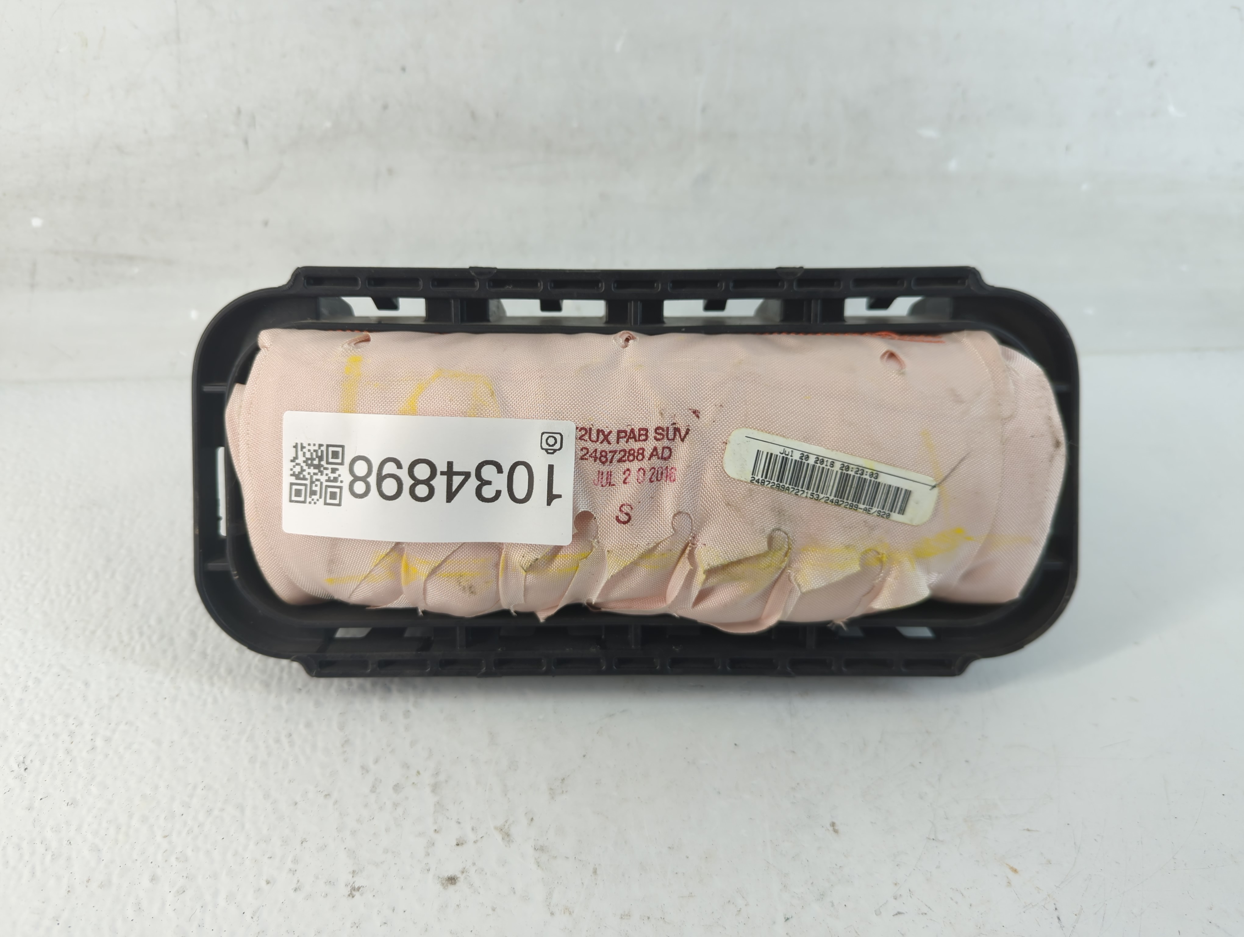 2015-2020 Cadillac Escalade Esv Air Bag Passenger Right Dashboard Oem 1034898 - Oemusedautoparts1.com
