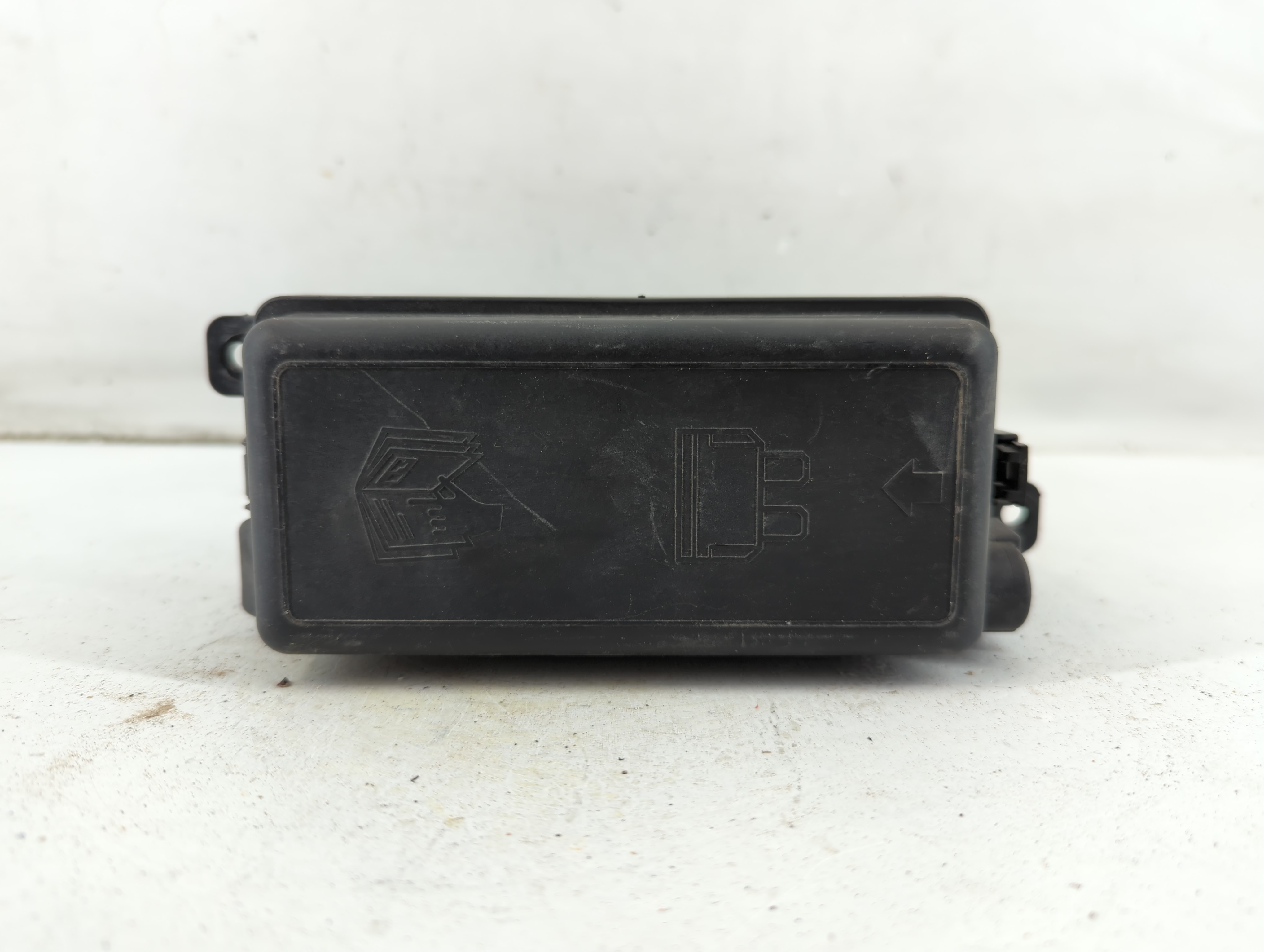 2010-2011 Mini Cooper Fusebox Fuse Box Relay Module 1034924 - Oemusedautoparts1.com