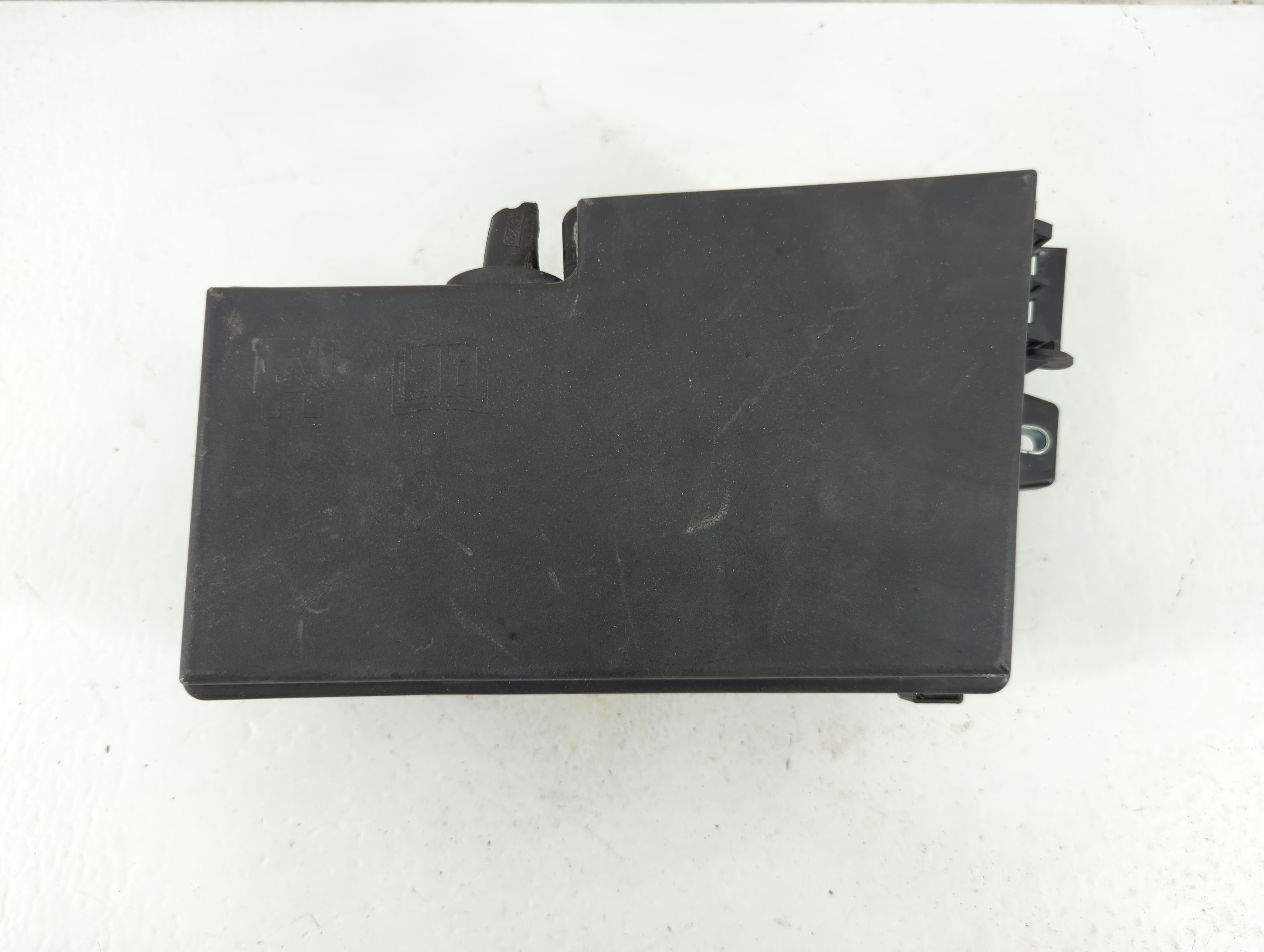 2018-2018 Ford Escape Fusebox Fuse Box Relay Module 1035124 - Oemusedautoparts1.com