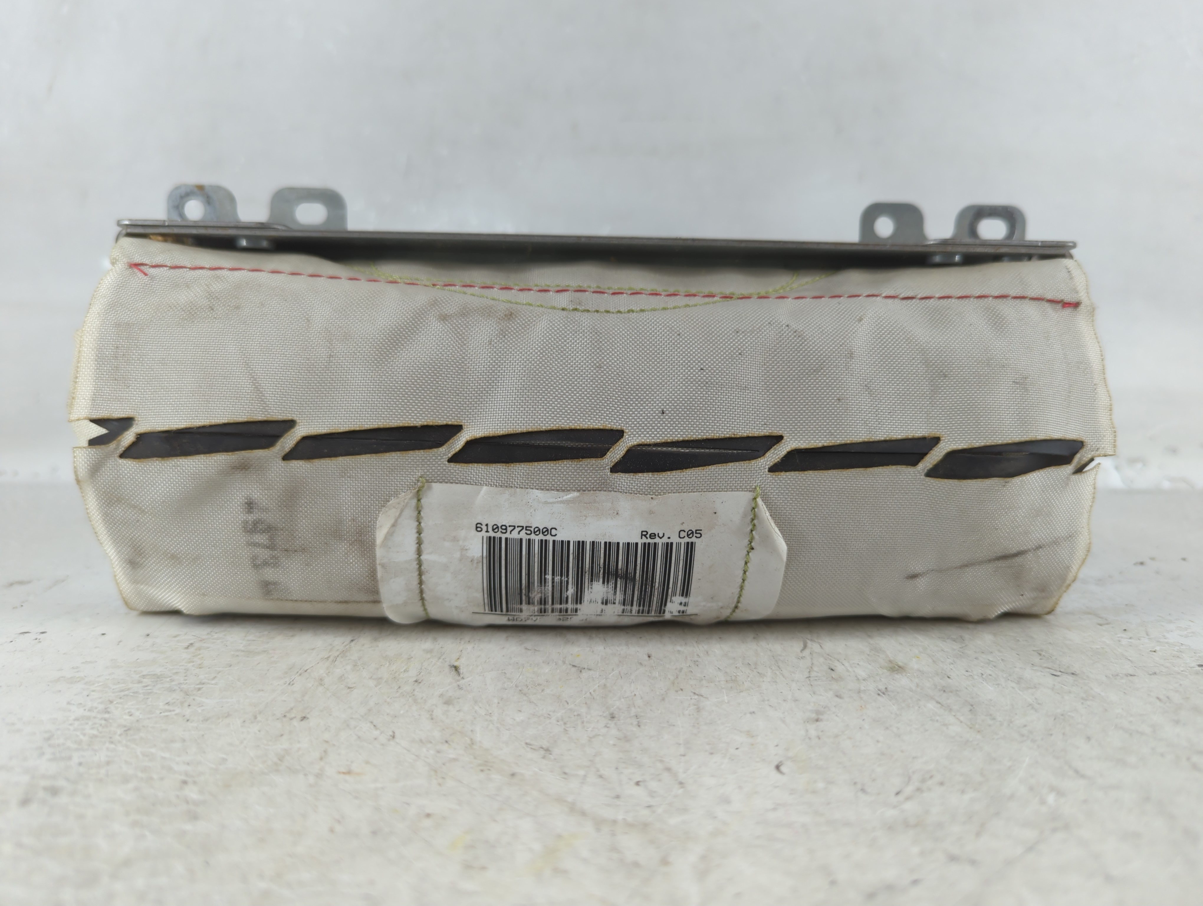 Picture of 2005-2010 Pontiac G6 Air Bag Passenger Right Dashboard Oem 1035290