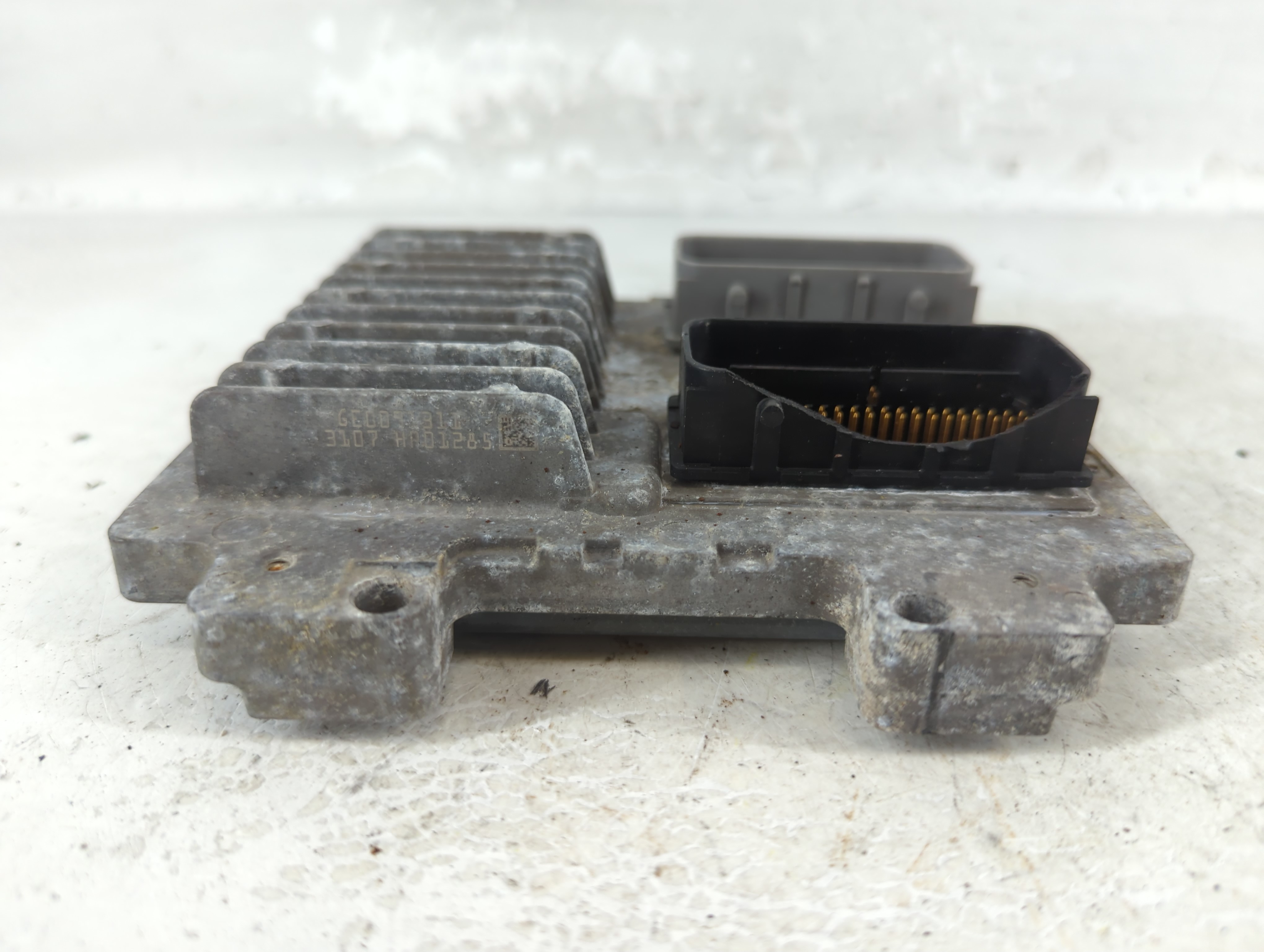 2008 Pontiac G6 Engine Control Computer Ecu Pcm Ecm Pcu Oem 1035308 - Oemusedautoparts1.com