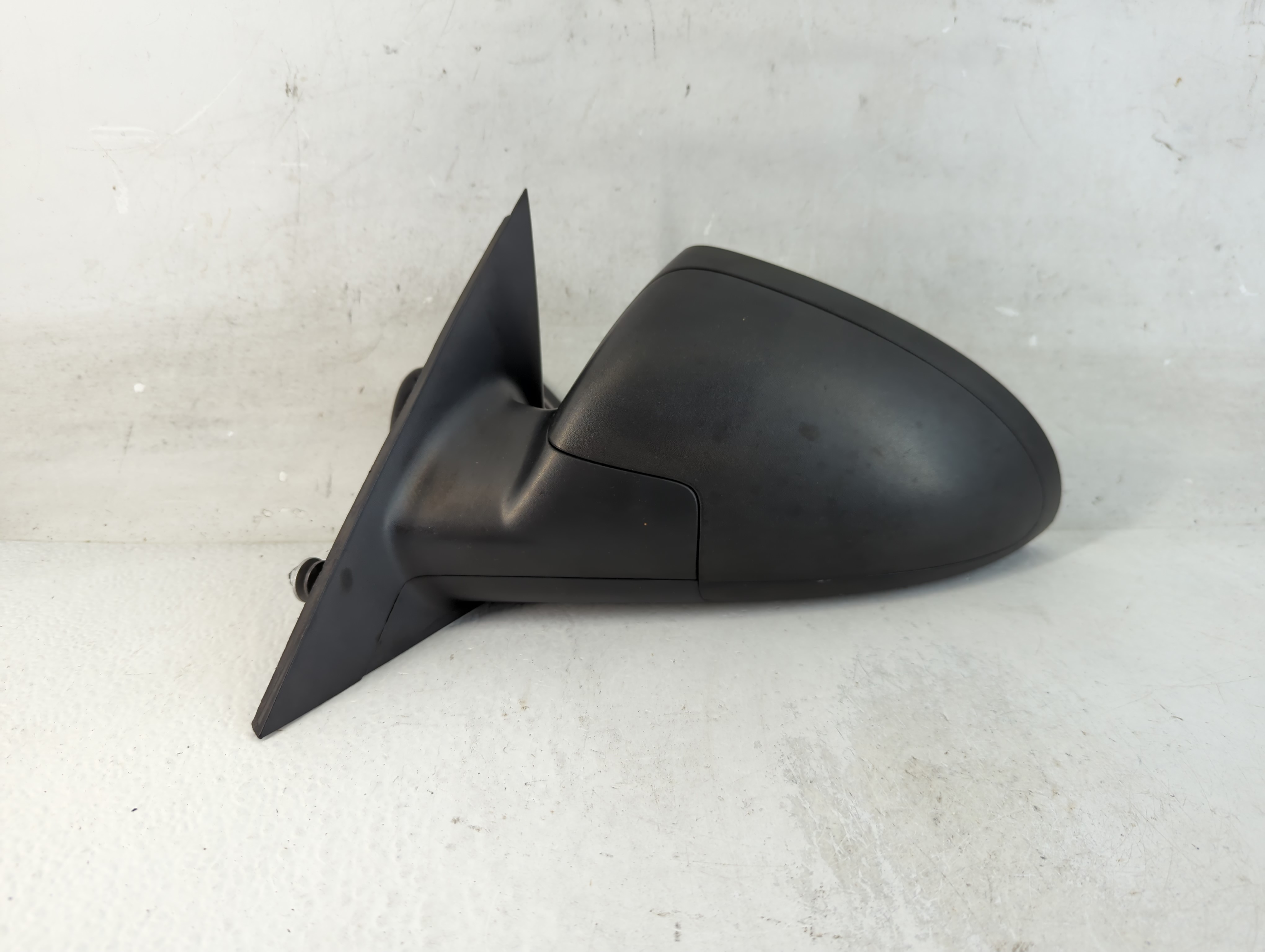 2005-2009 Pontiac G6 Driver Left Side View Manual Door Mirror Black 1035316 - Oemusedautoparts1.com