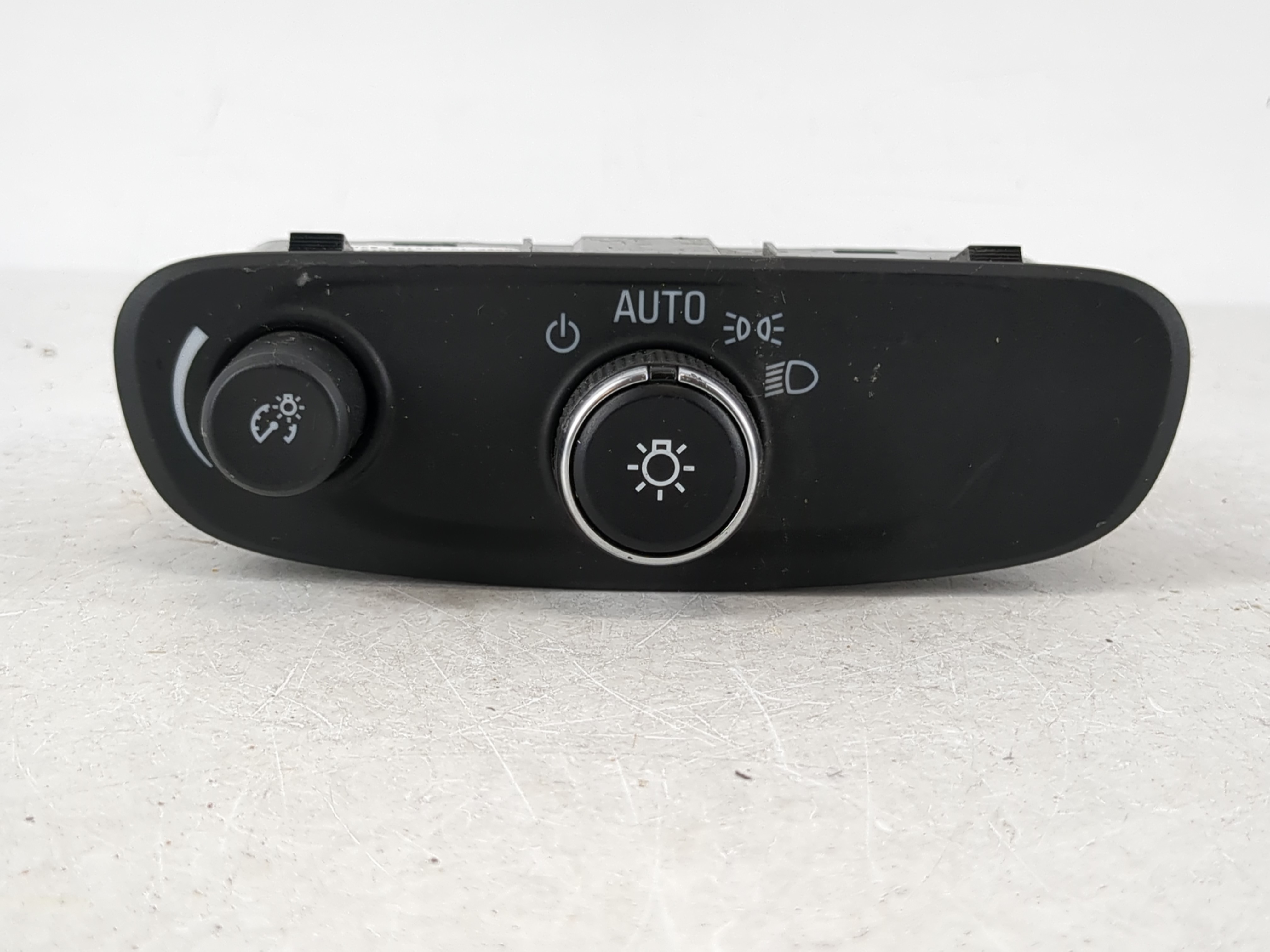 Picture of 2018 Chevrolet Malibu Headlight Head Light Switch Lamp Control 4192536 1035389