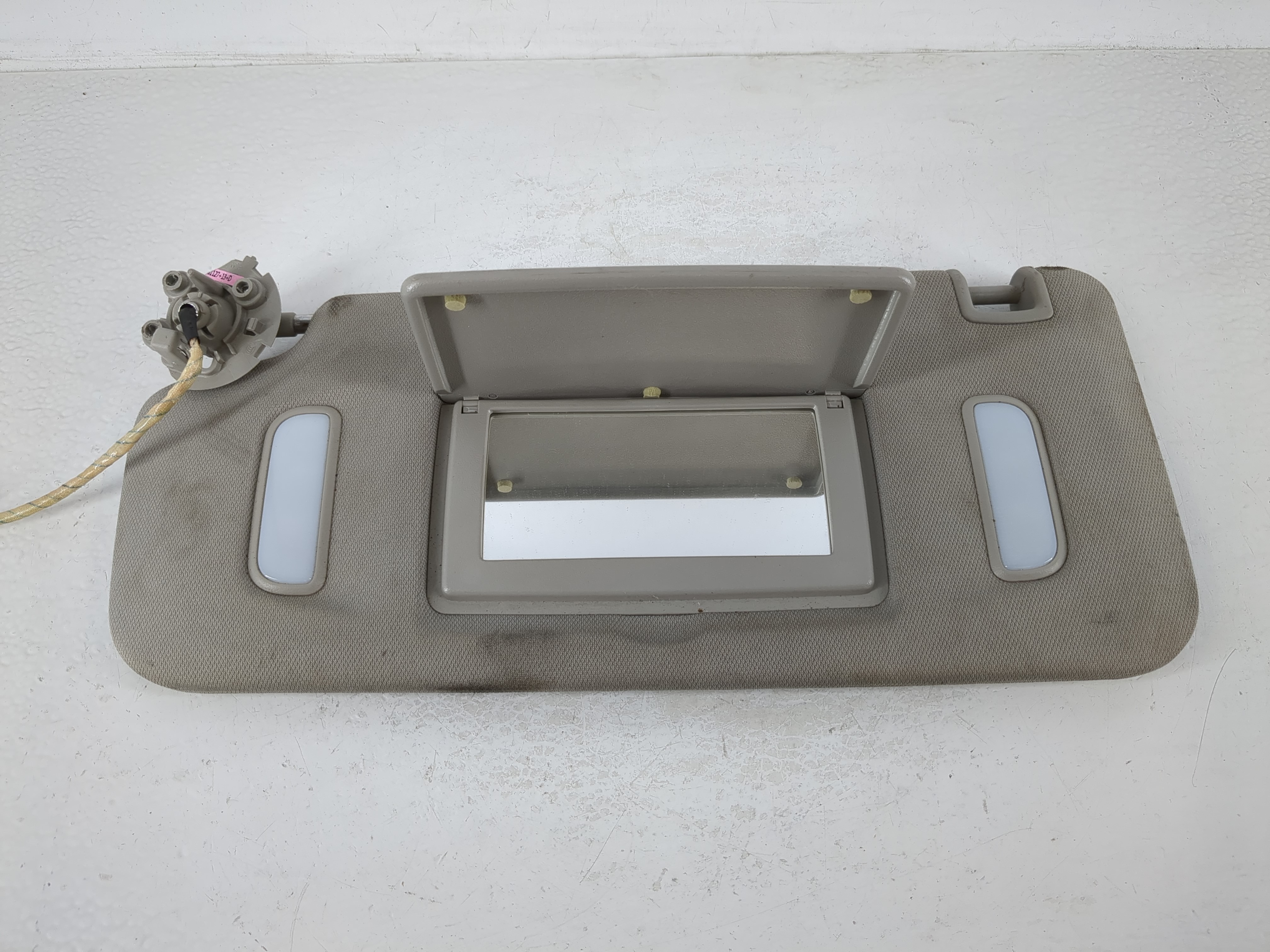 2010-2017 Gmc Terrain Driver Sun Visor Mirror Left Sunvisor 1035450 - Oemusedautoparts1.com