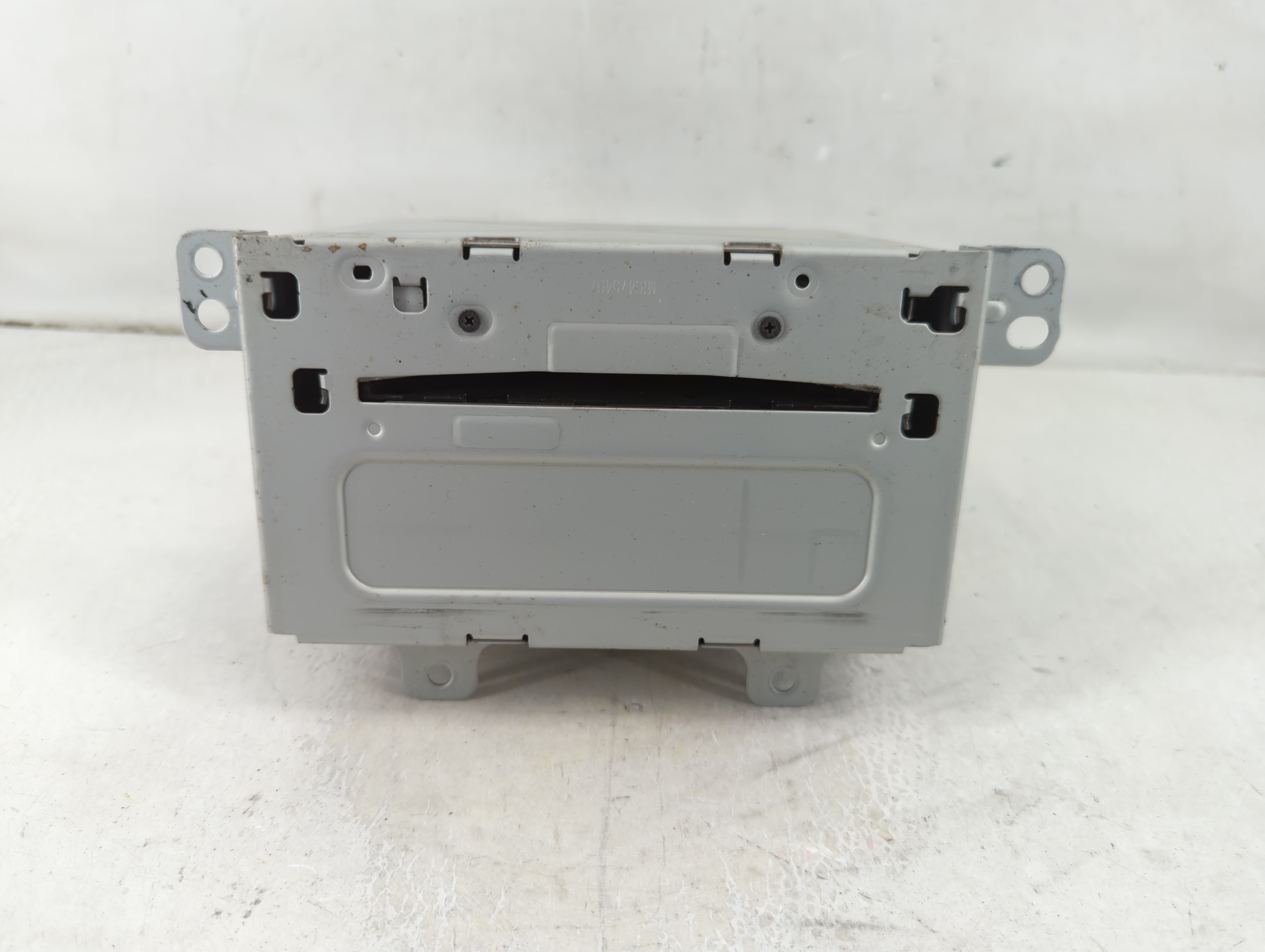 2011-2012 Chevrolet Cruze Am Fm Cd Player Radio Receiver 1035520 - Oemusedautoparts1.com