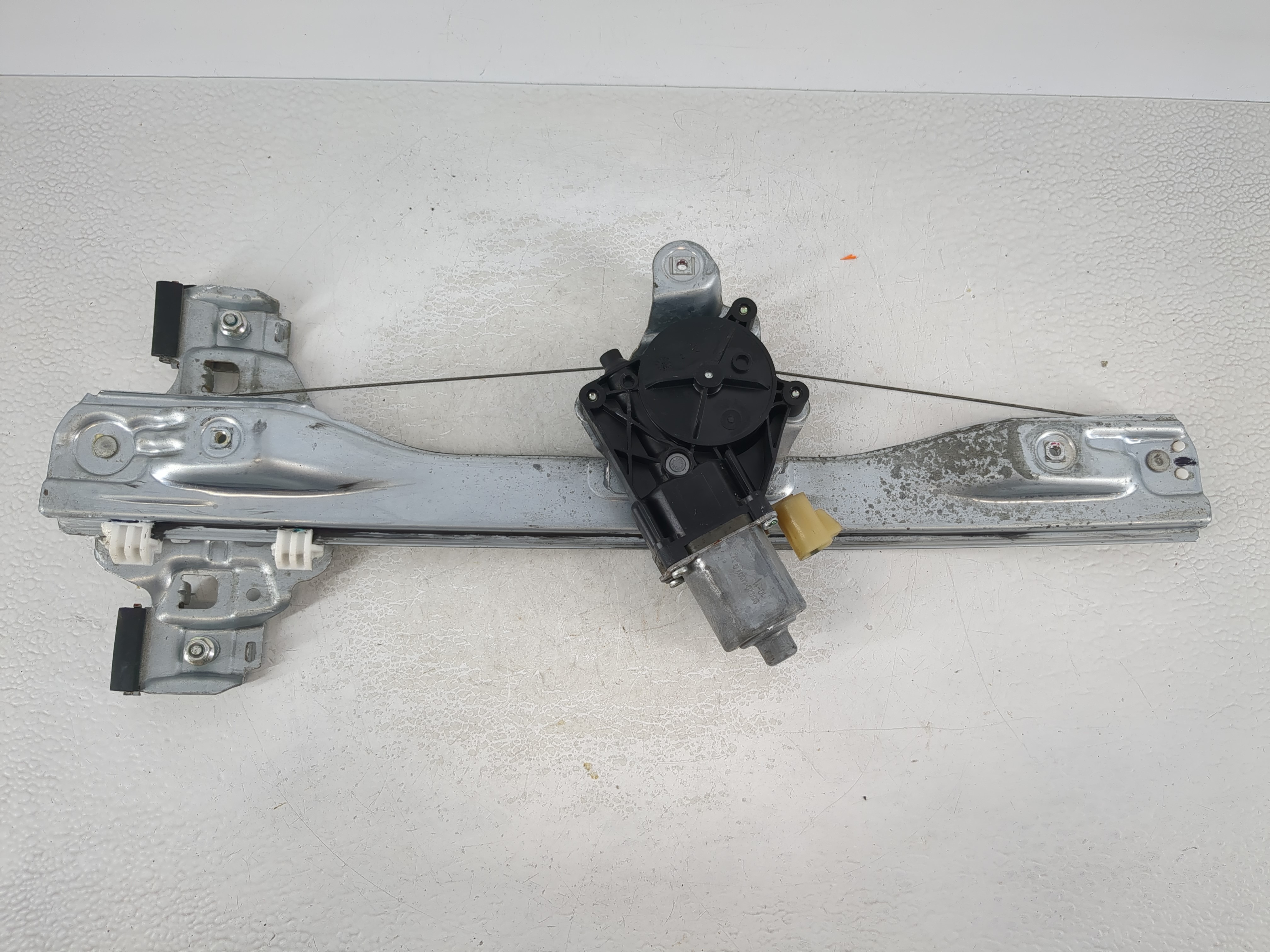 Picture of 2011-2012 Chevrolet Cruze Driver Left Rear Window Regulator 1035526