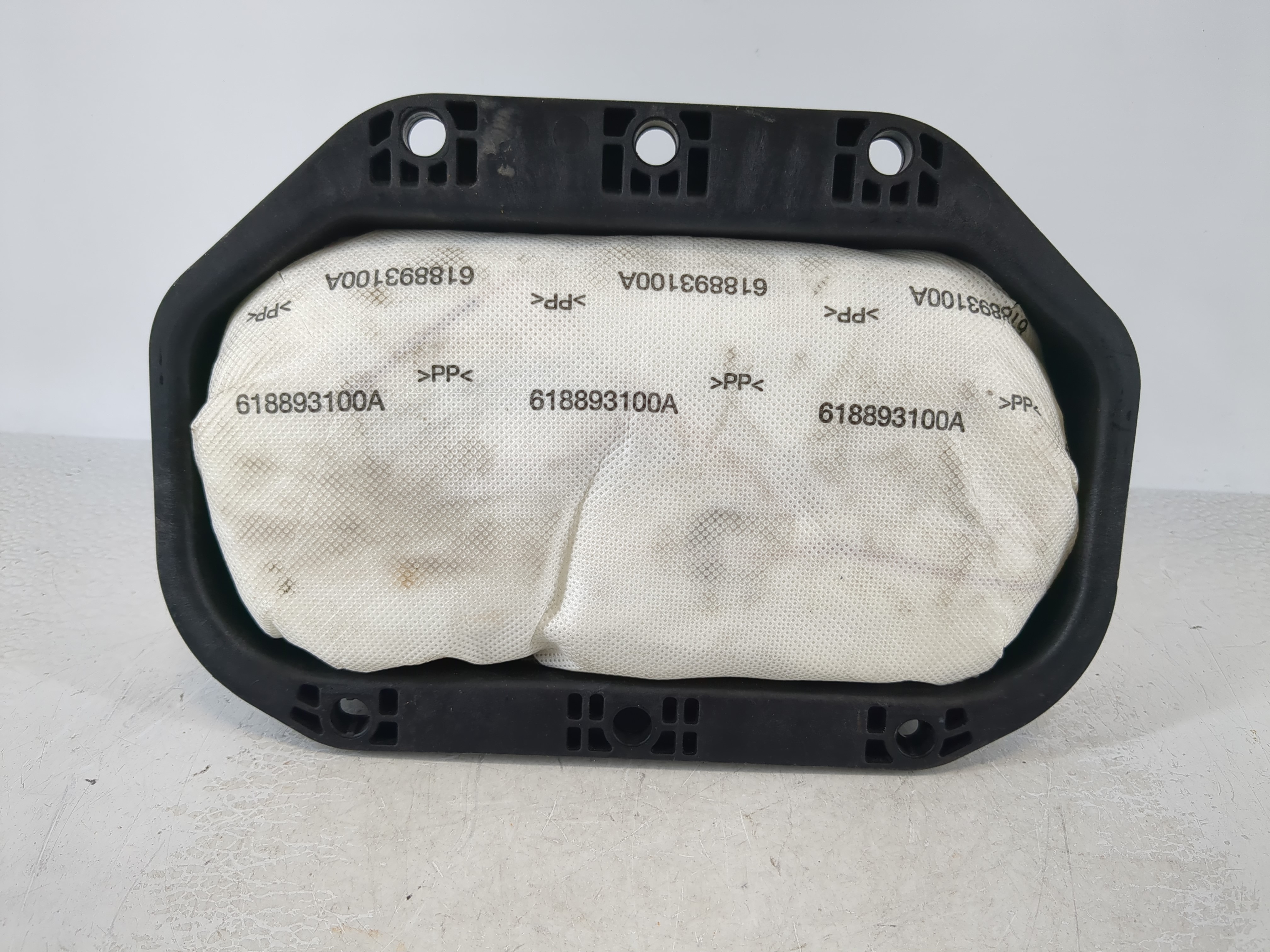 Picture of 2011-2011 Chevrolet Cruze Air Bag Passenger Right Dashboard Oem 1035539
