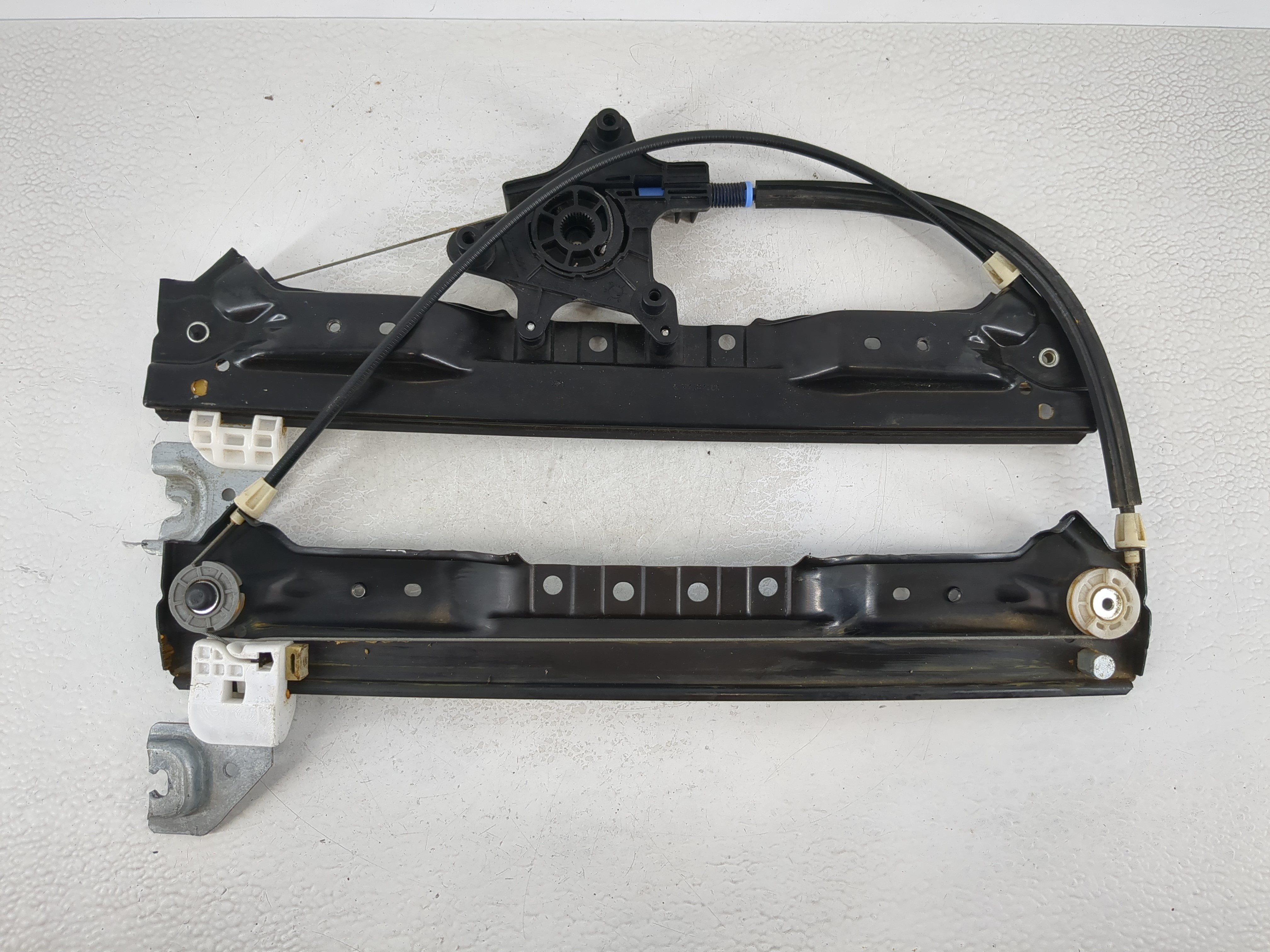 2012 Chevrolet Sonic Driver Left Rear Window Regulator 1035673 - Oemusedautoparts1.com
