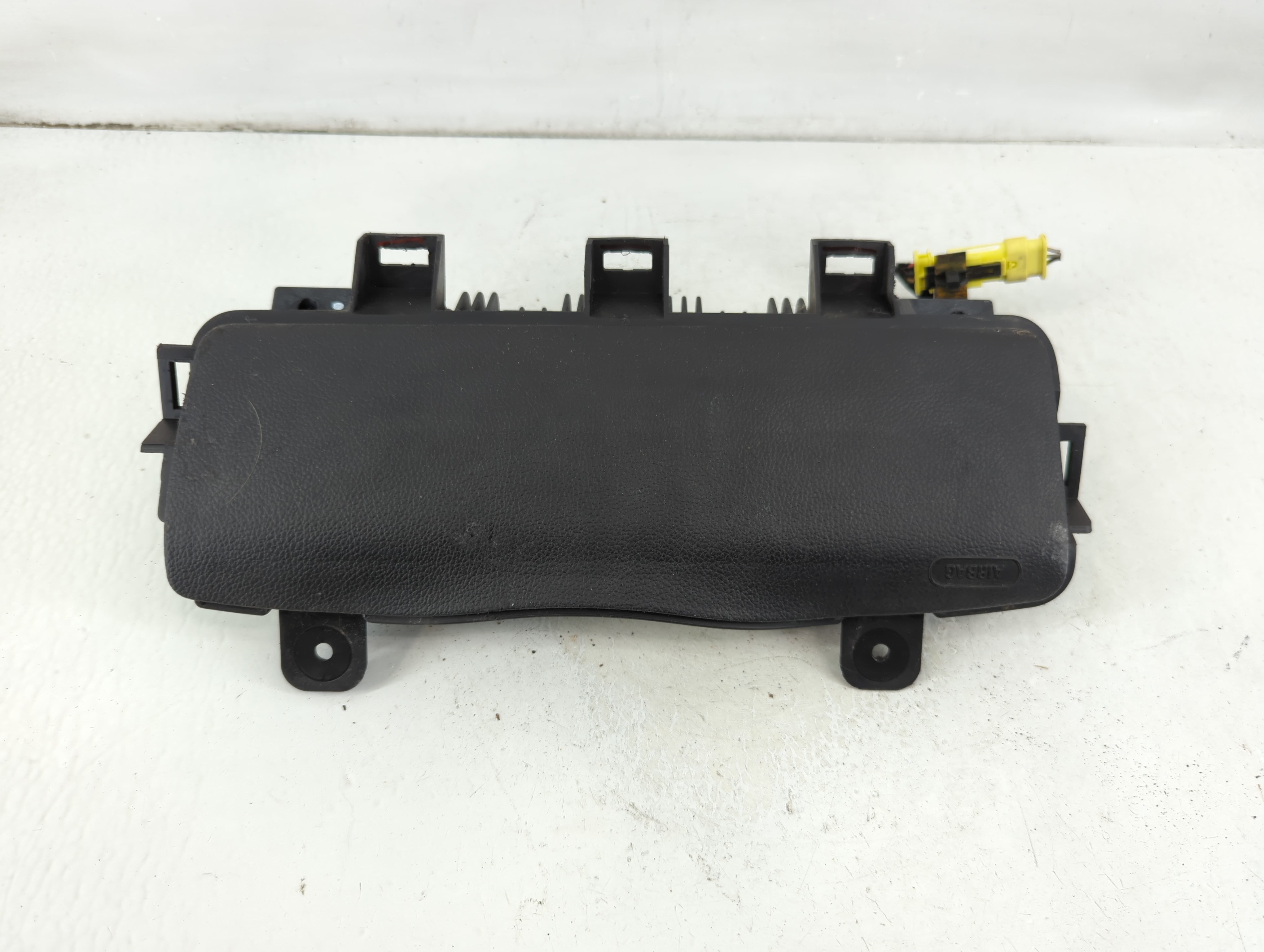 Picture of 2012-2013 Chevrolet Sonic Air Bag Driver Left Knee Oem Black 1035708