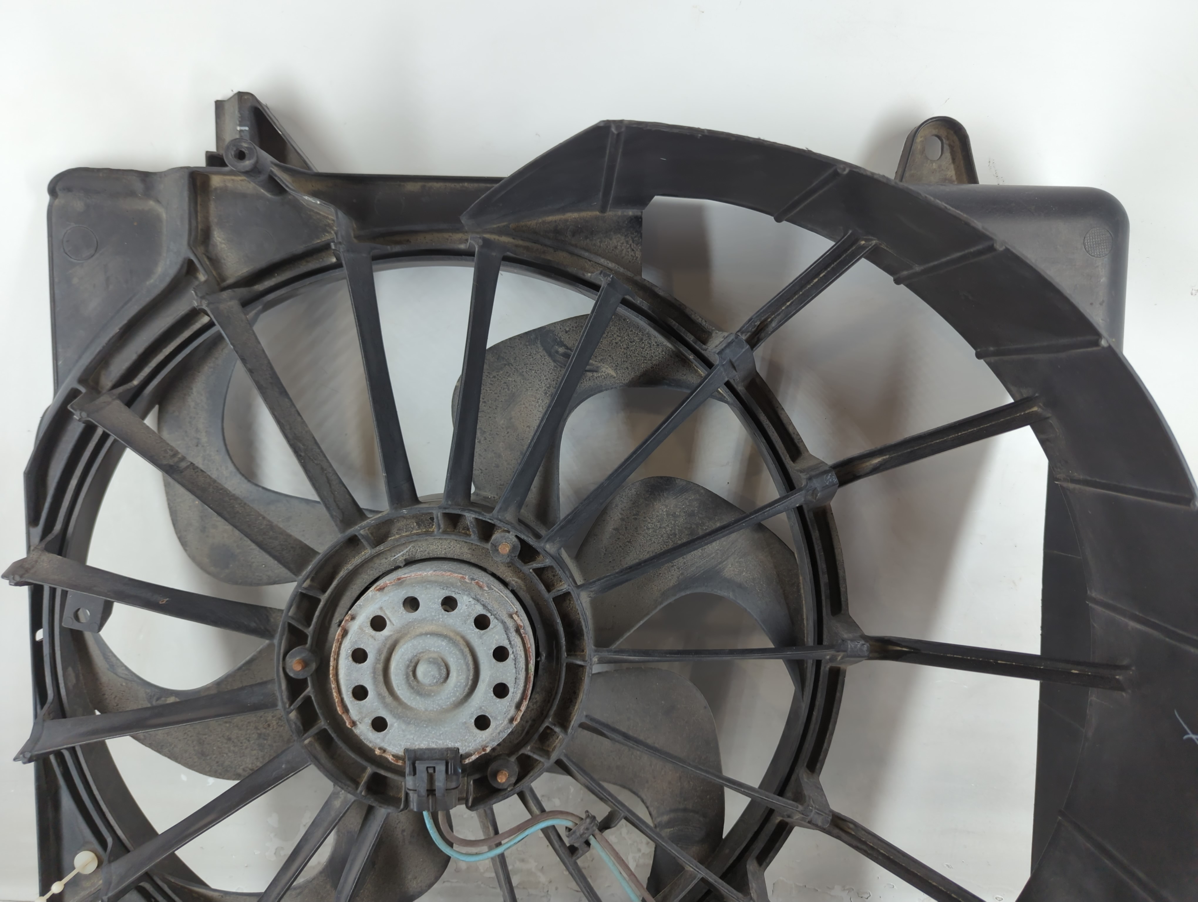 2008-2012 Jeep Liberty Electric Radiator Cooling Fan Motor Assembly 1035918 - Oemusedautoparts1.com