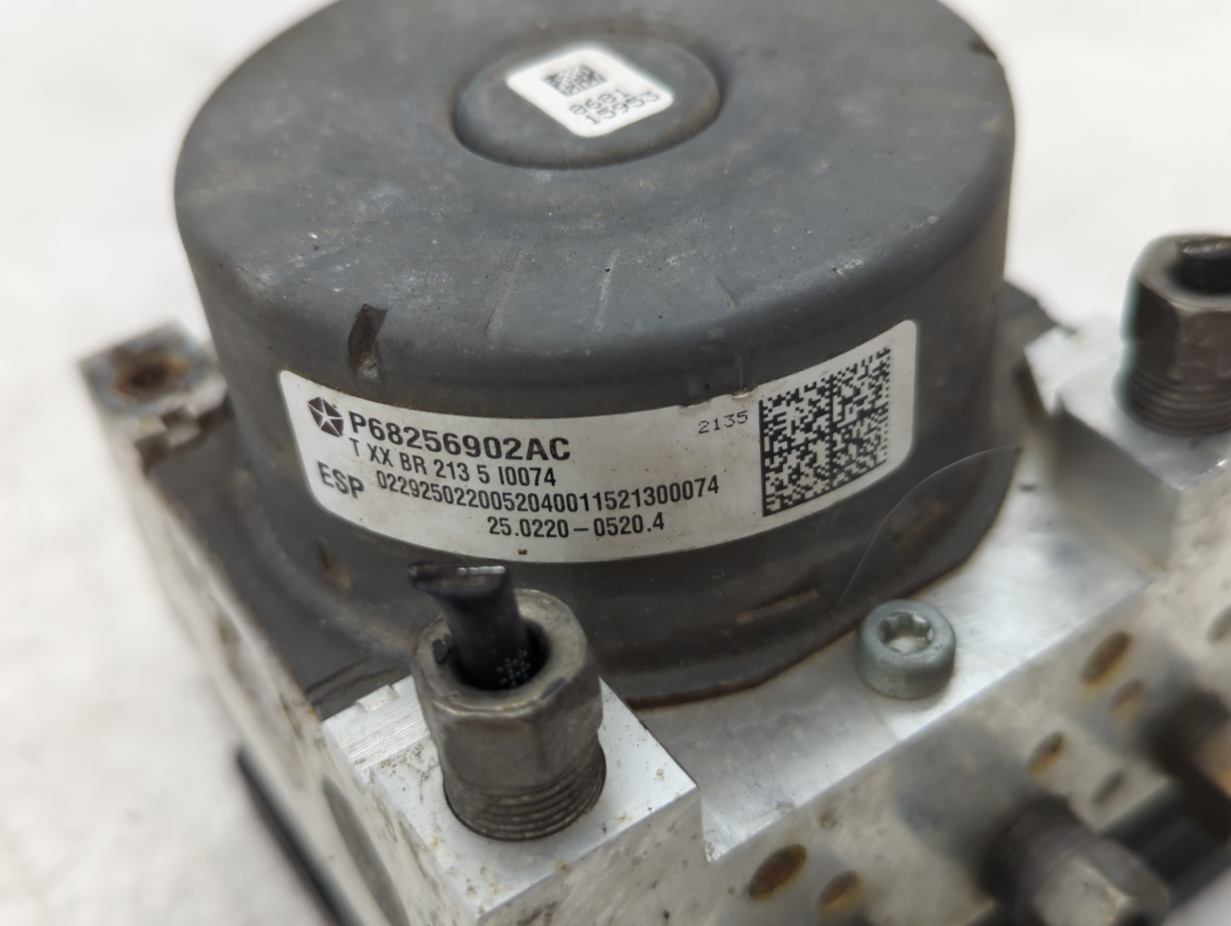 2014-2016 Dodge Dart Abs Pump Control Module 1036048 - Oemusedautoparts1.com