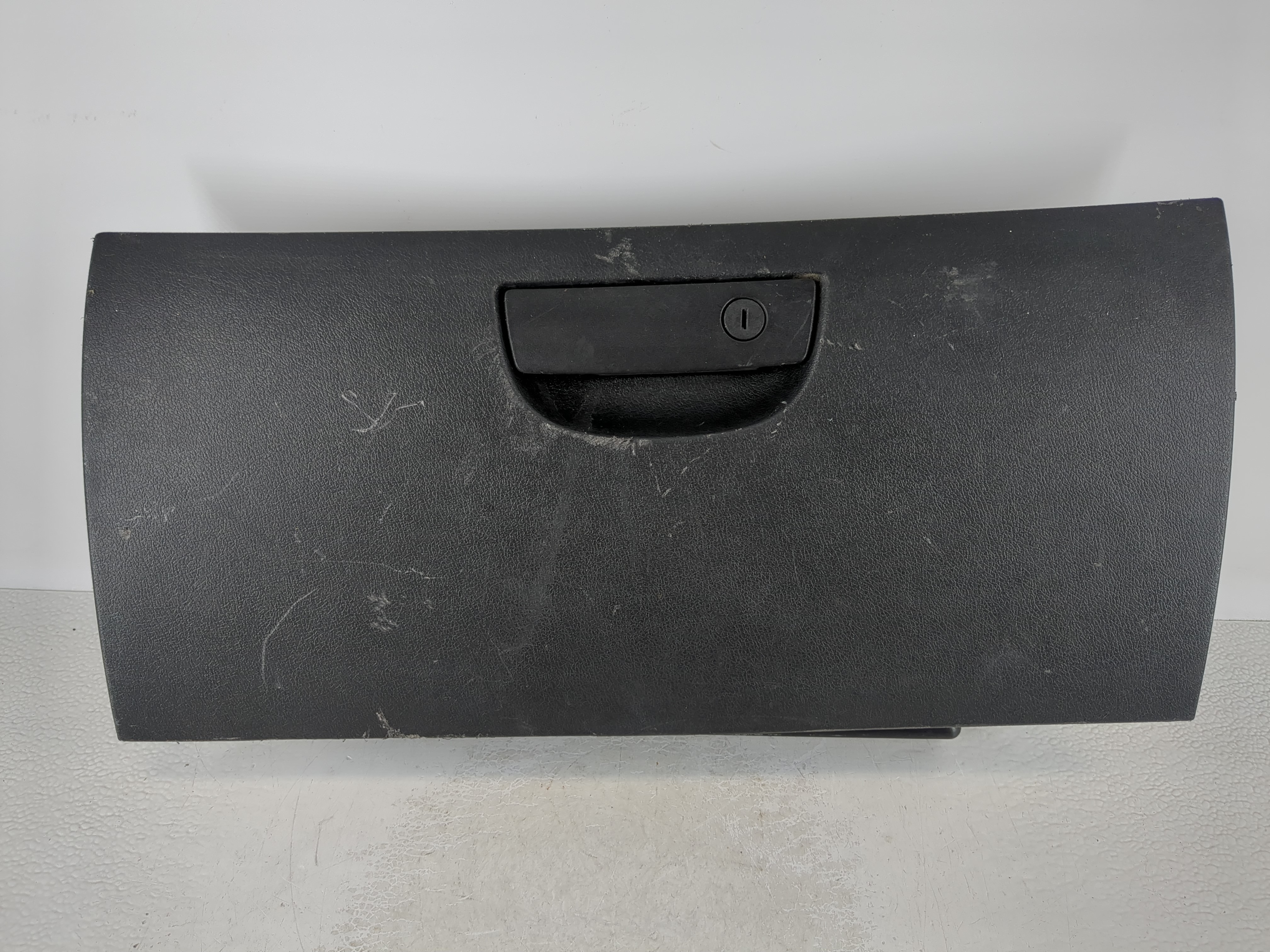 Picture of 2010 Dodge Challenger Passenger Glove Box Door Storage Compartment 1036185