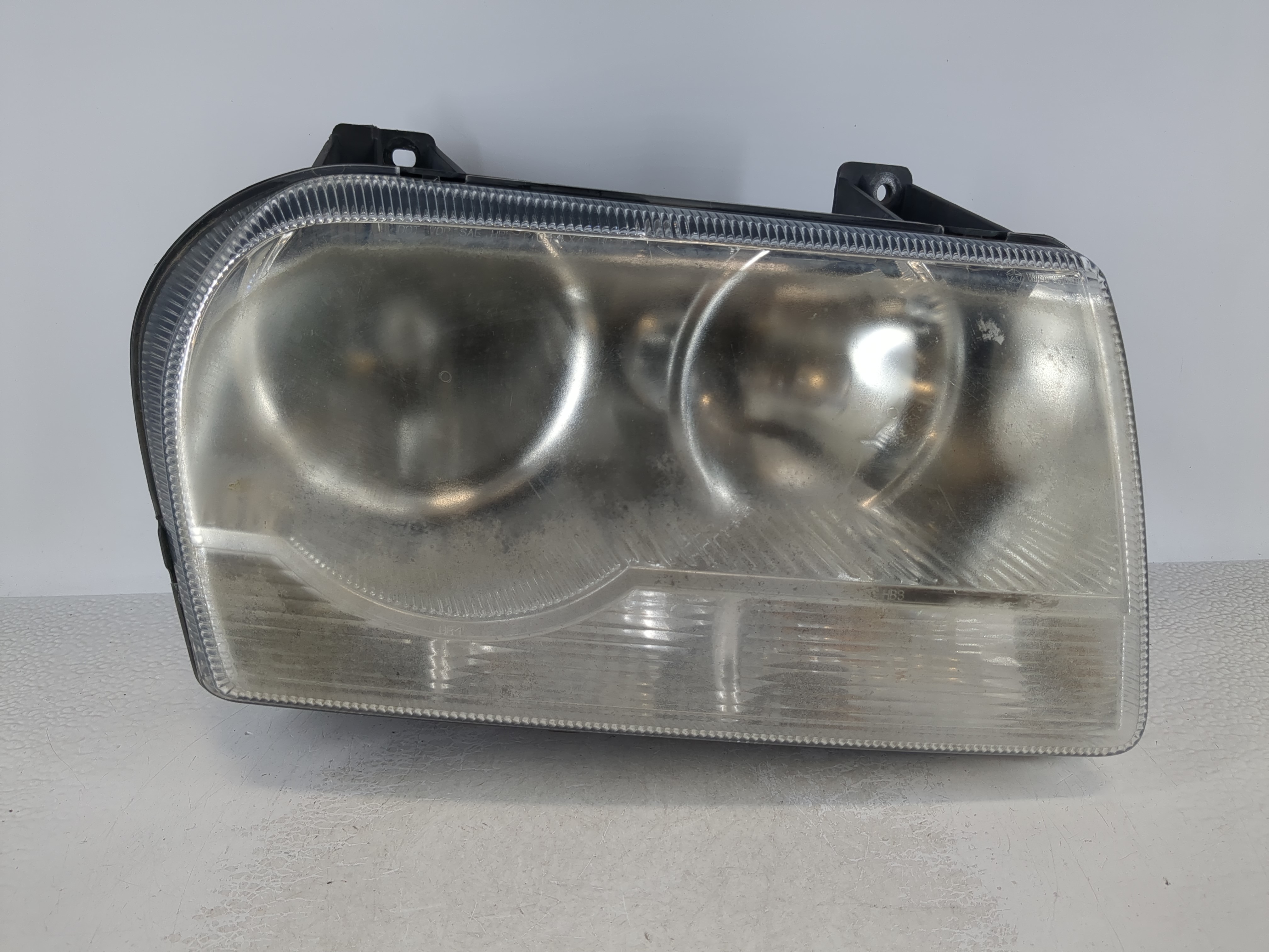 Picture of 2008-2010 Chrysler 300 Passenger Right Oem Head Light Headlight Lamp 1036237