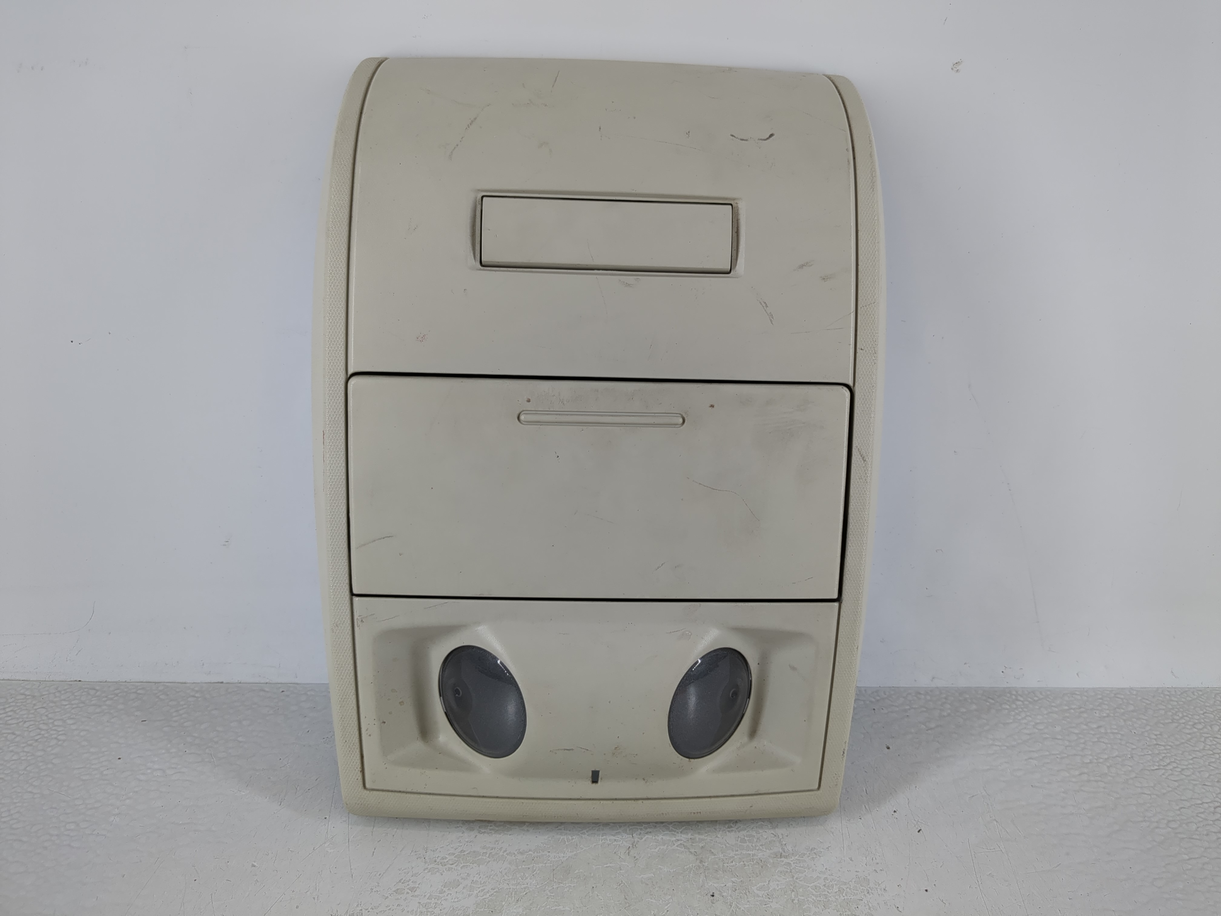 Picture of 2008-2010 Dodge Grand Caravan Overhead Roof Console Interior Dome Light 1036271