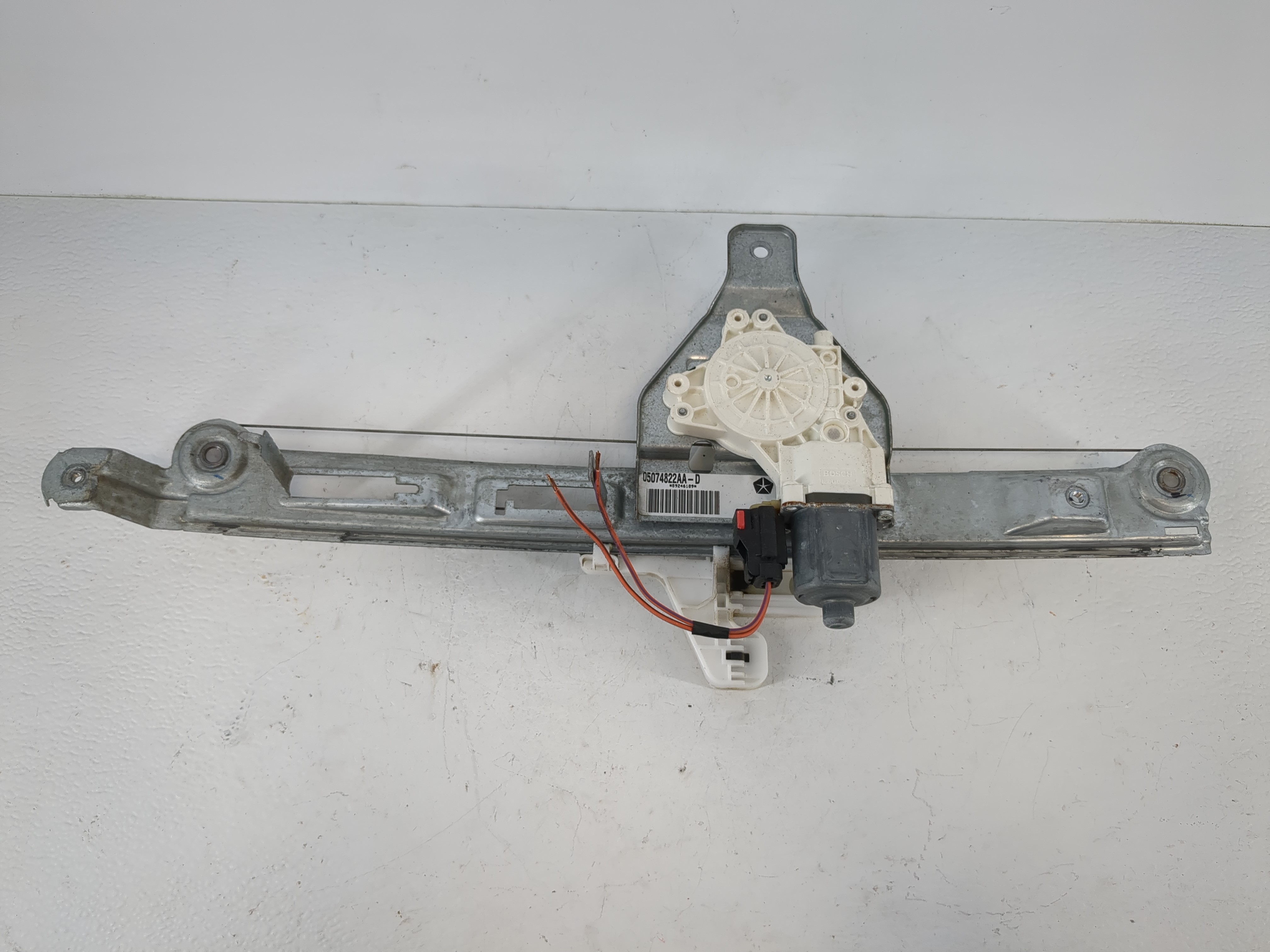 Jeep Compass Passenger Rear Right Power Window Motor 1036359 - Oemusedautoparts1.com