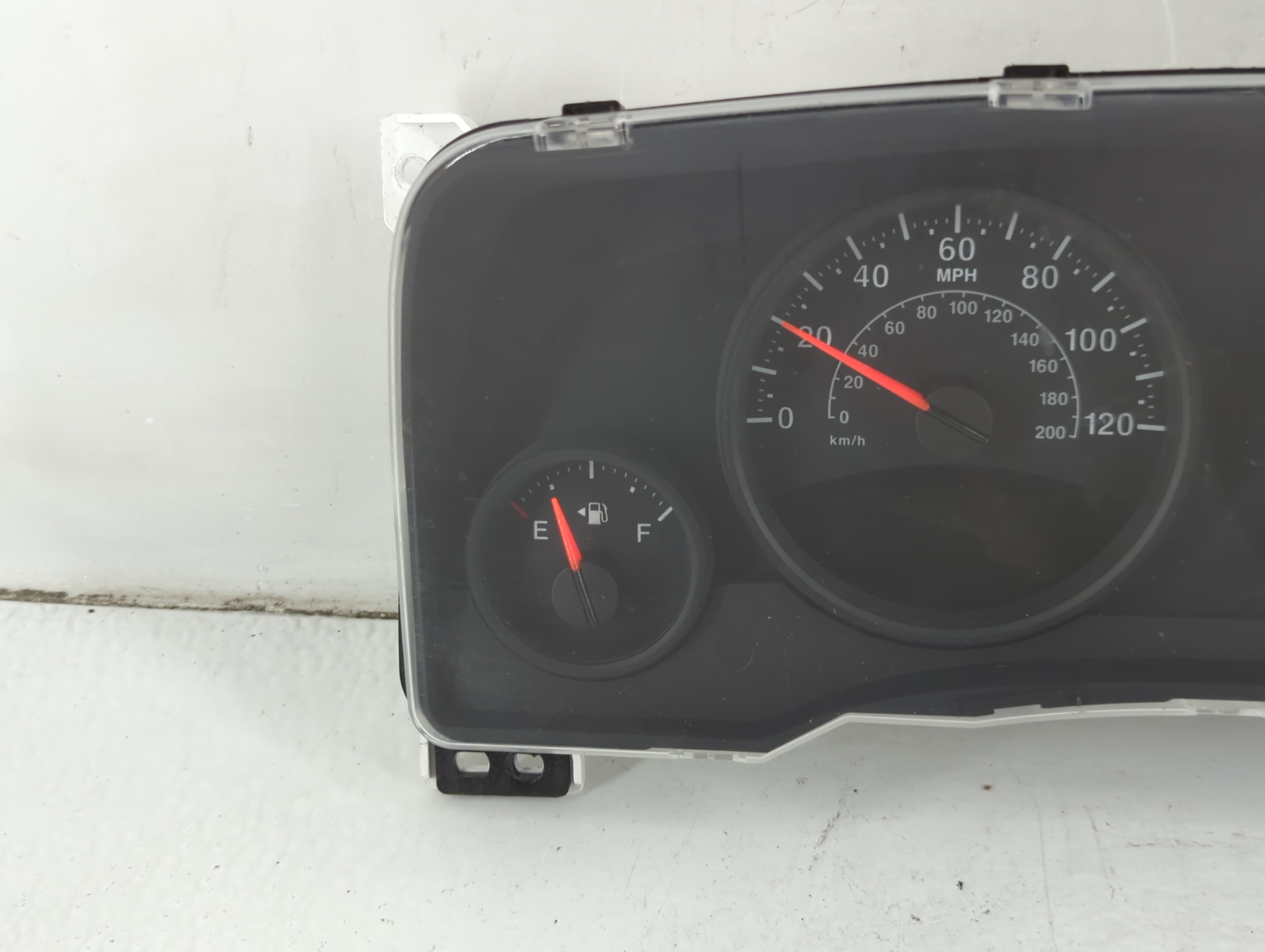 2010-2010 Jeep Compass Speedometer Instrument Cluster Gauges 1036395 - Oemusedautoparts1.com
