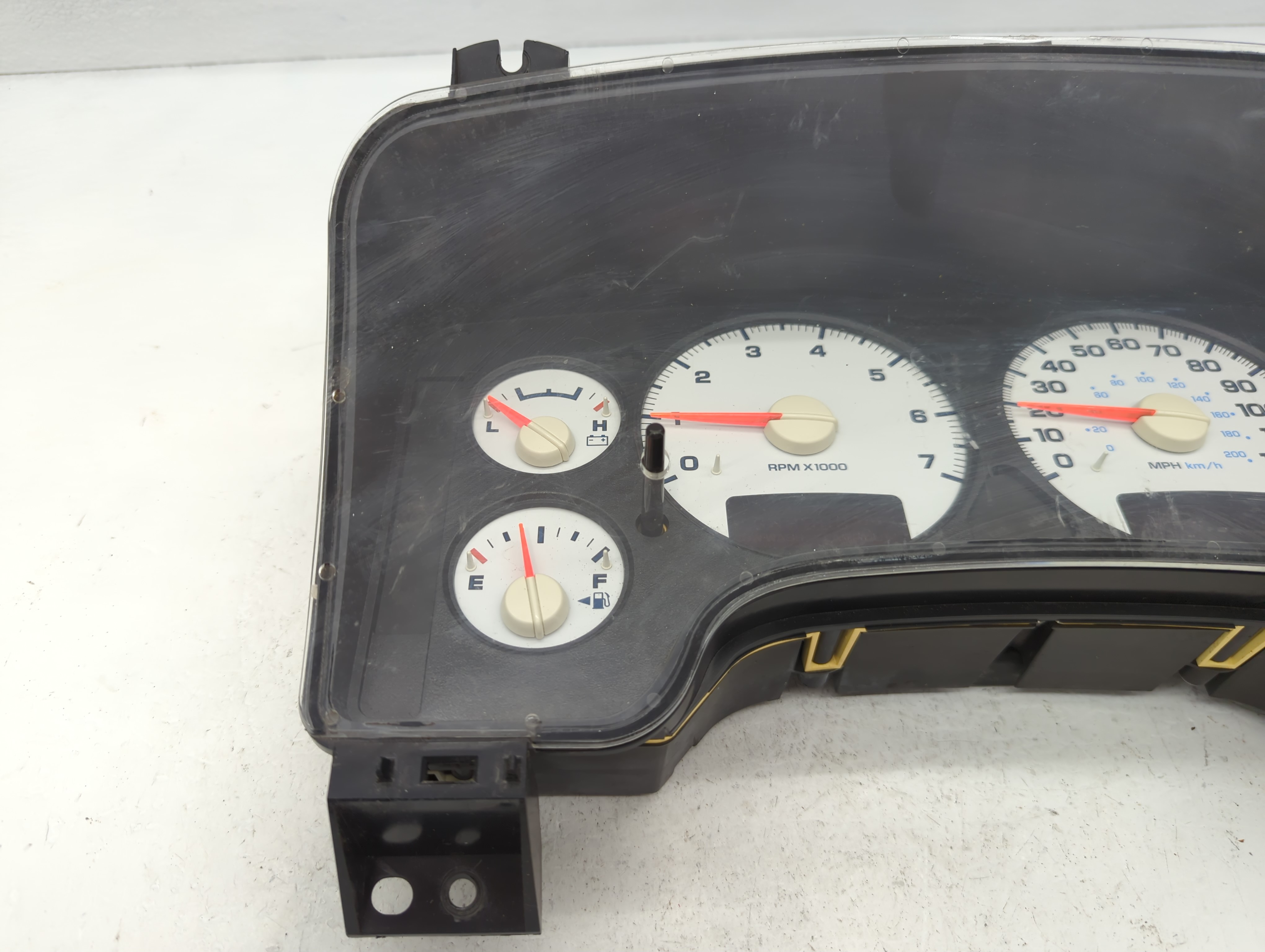 2005 Dodge Ram 1500 Speedometer Instrument Cluster Gauges 1036445 - Oemusedautoparts1.com