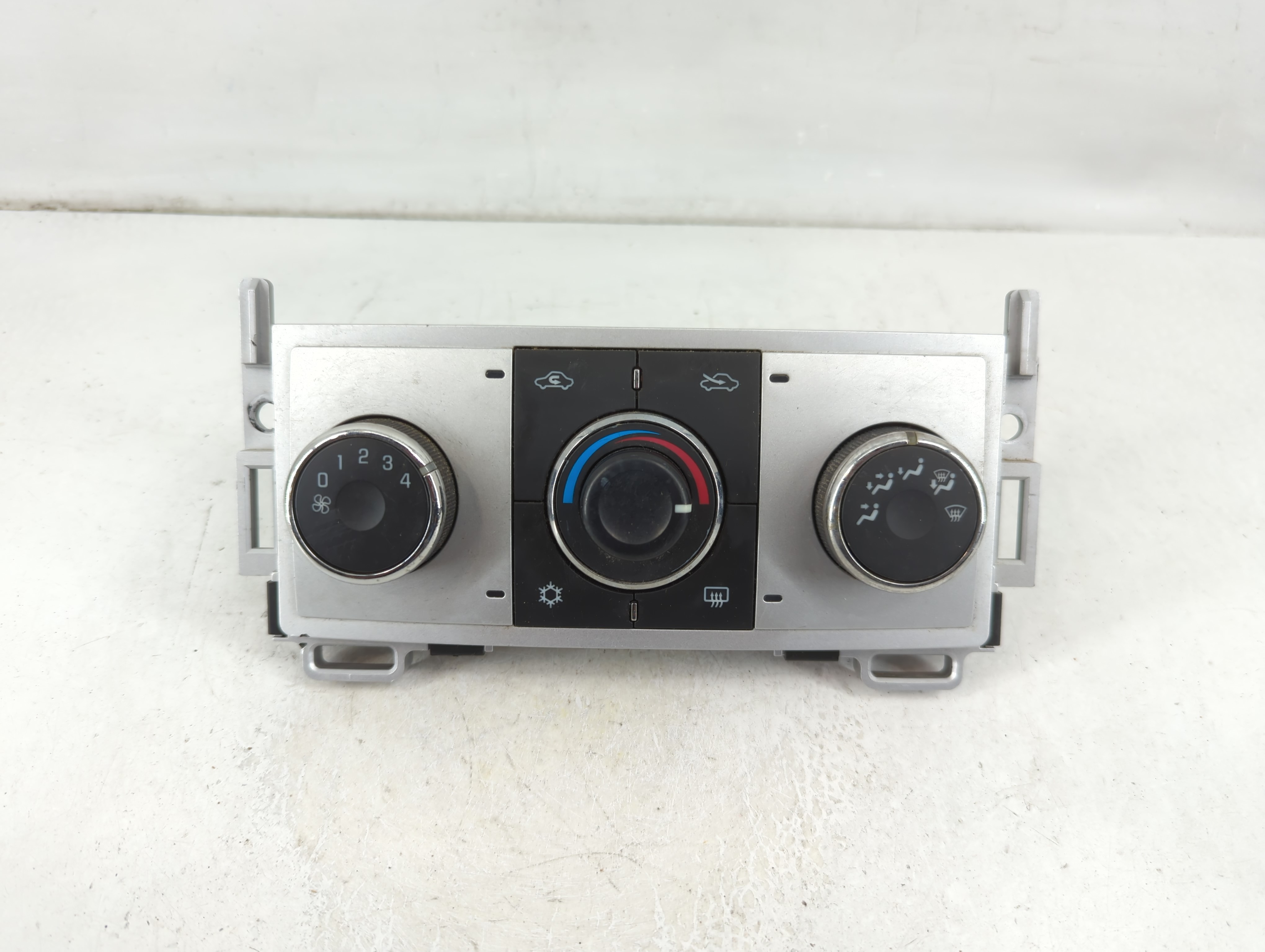 Picture of 2008-2012 Chevrolet Malibu Ac Heater Climate Control 1036591